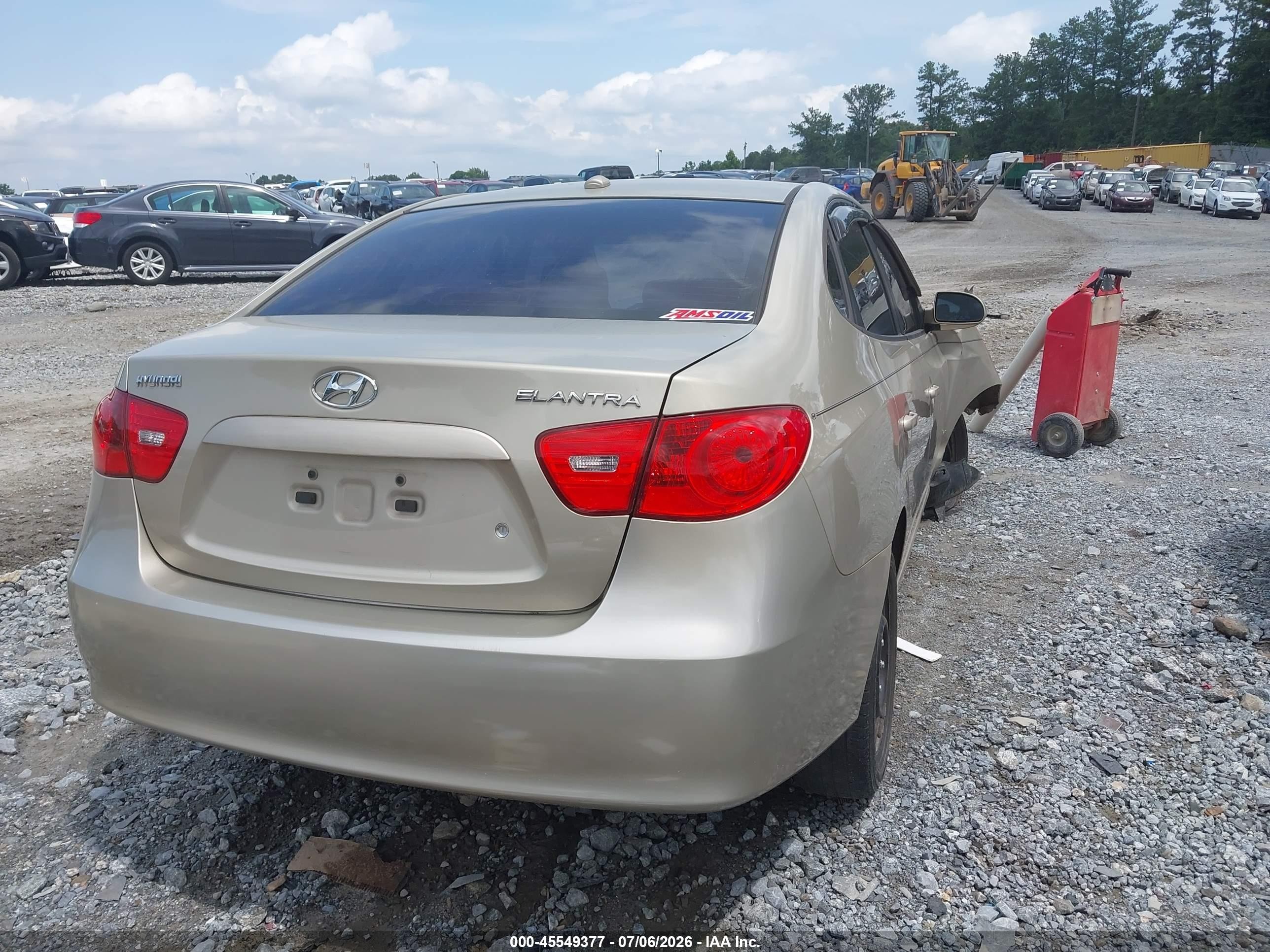 2008 Hyundai Elantra Gls/se Золотой vin: KMHDU46D58U319658