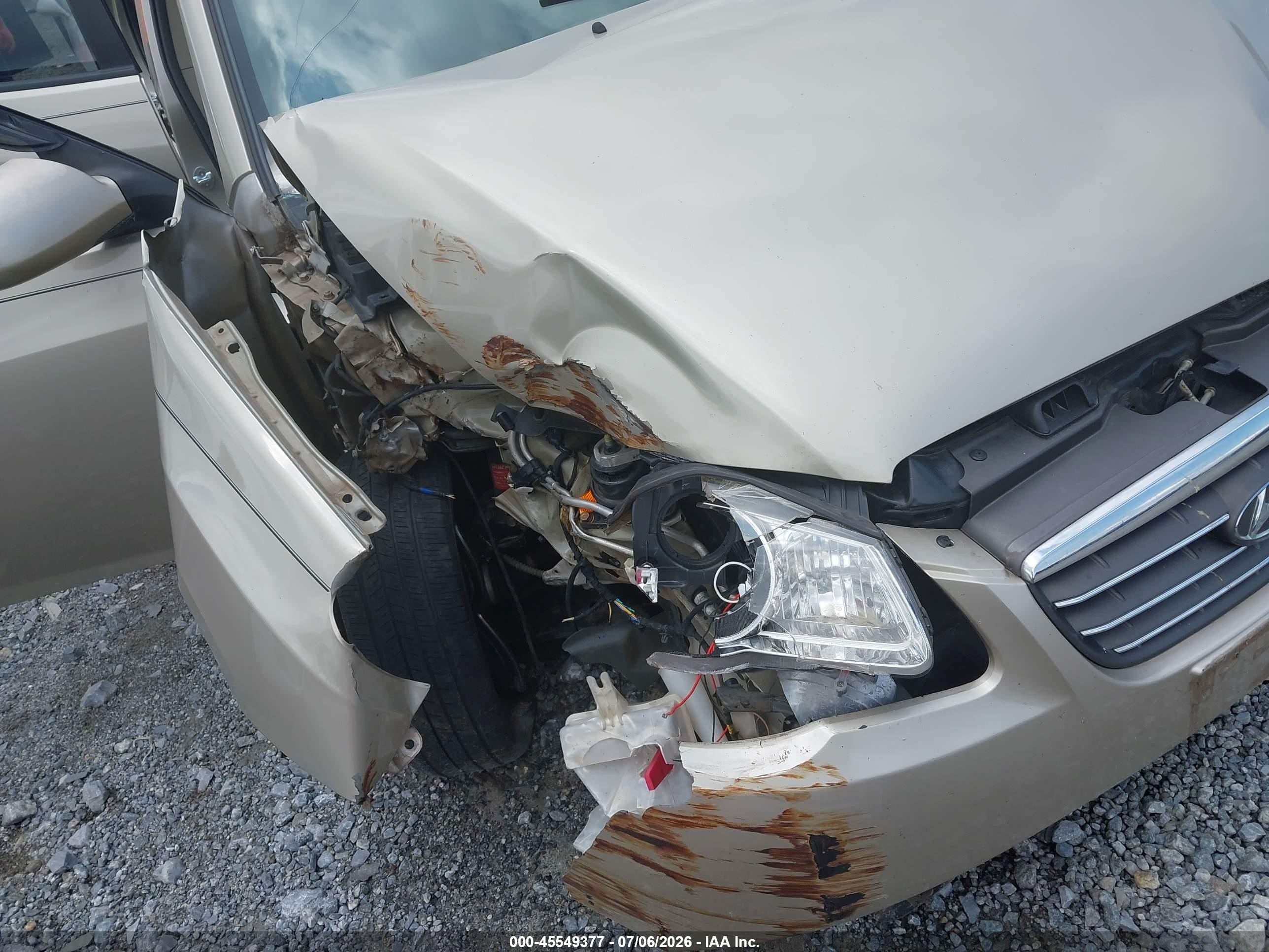 2008 Hyundai Elantra Gls/se Золотой vin: KMHDU46D58U319658