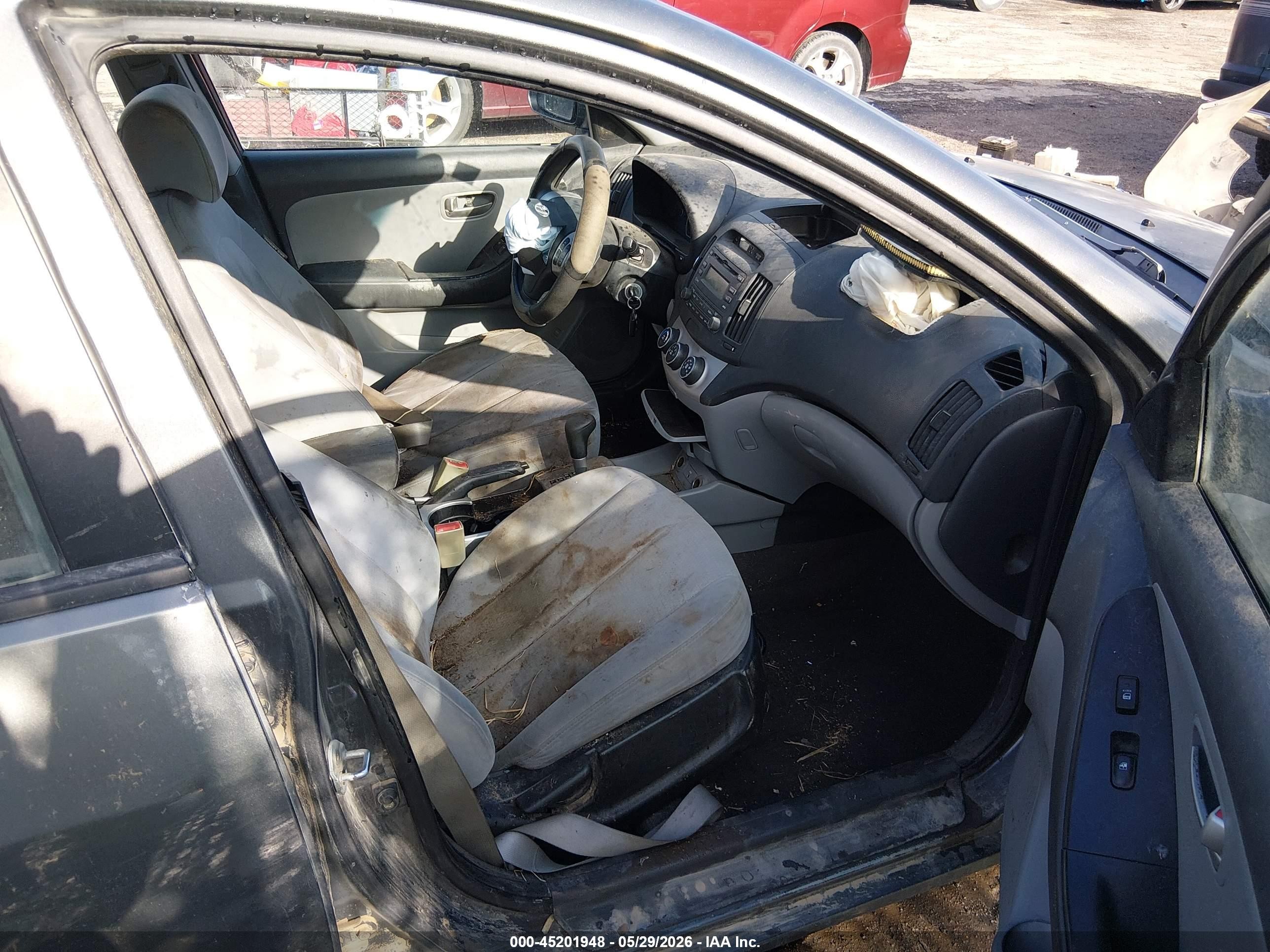 2008 Hyundai Elantra Gls/se Gray vin: KMHDU46D58U342387