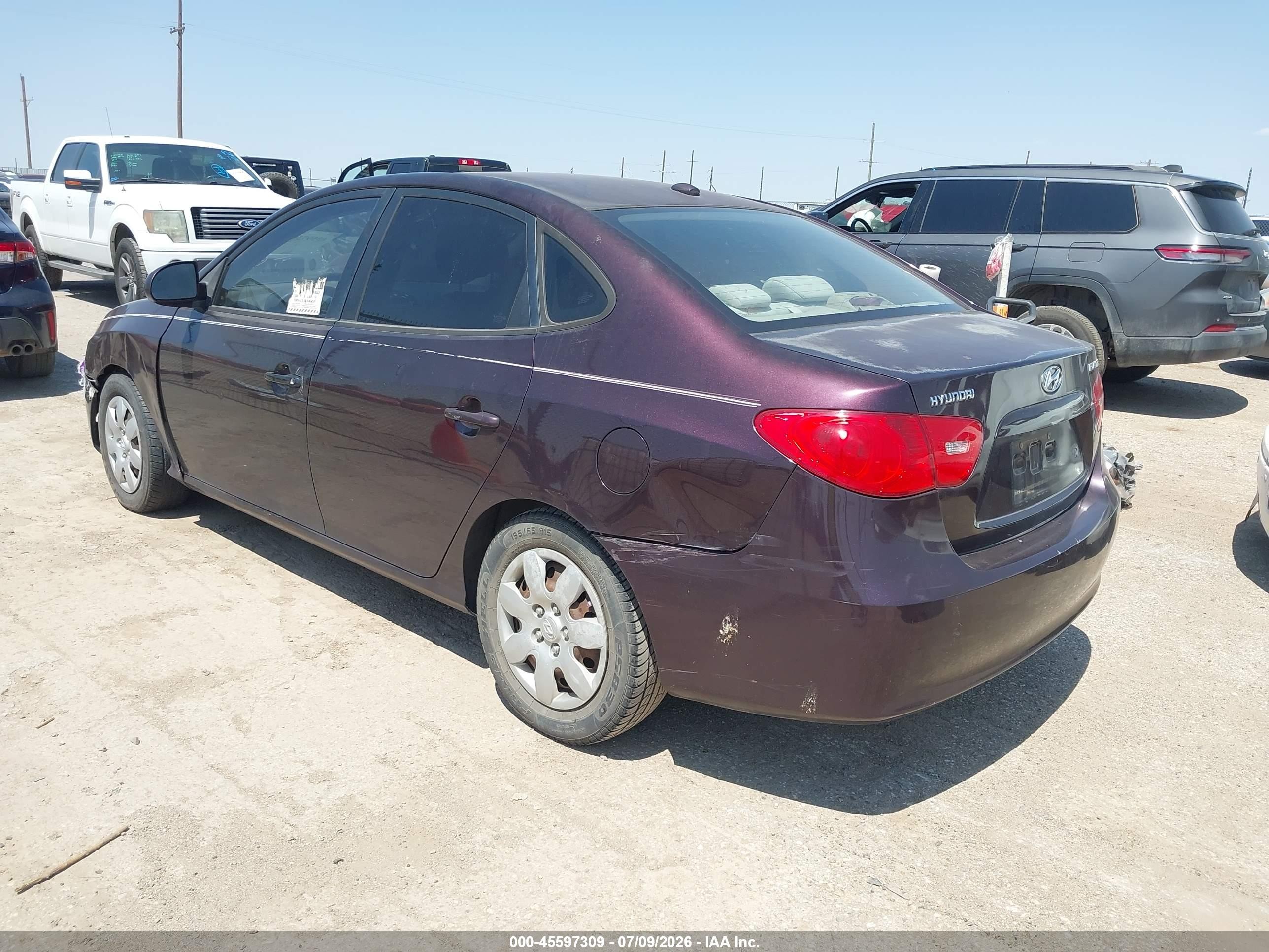 2008 Hyundai Elantra Gls/se Purple vin: KMHDU46D58U388852