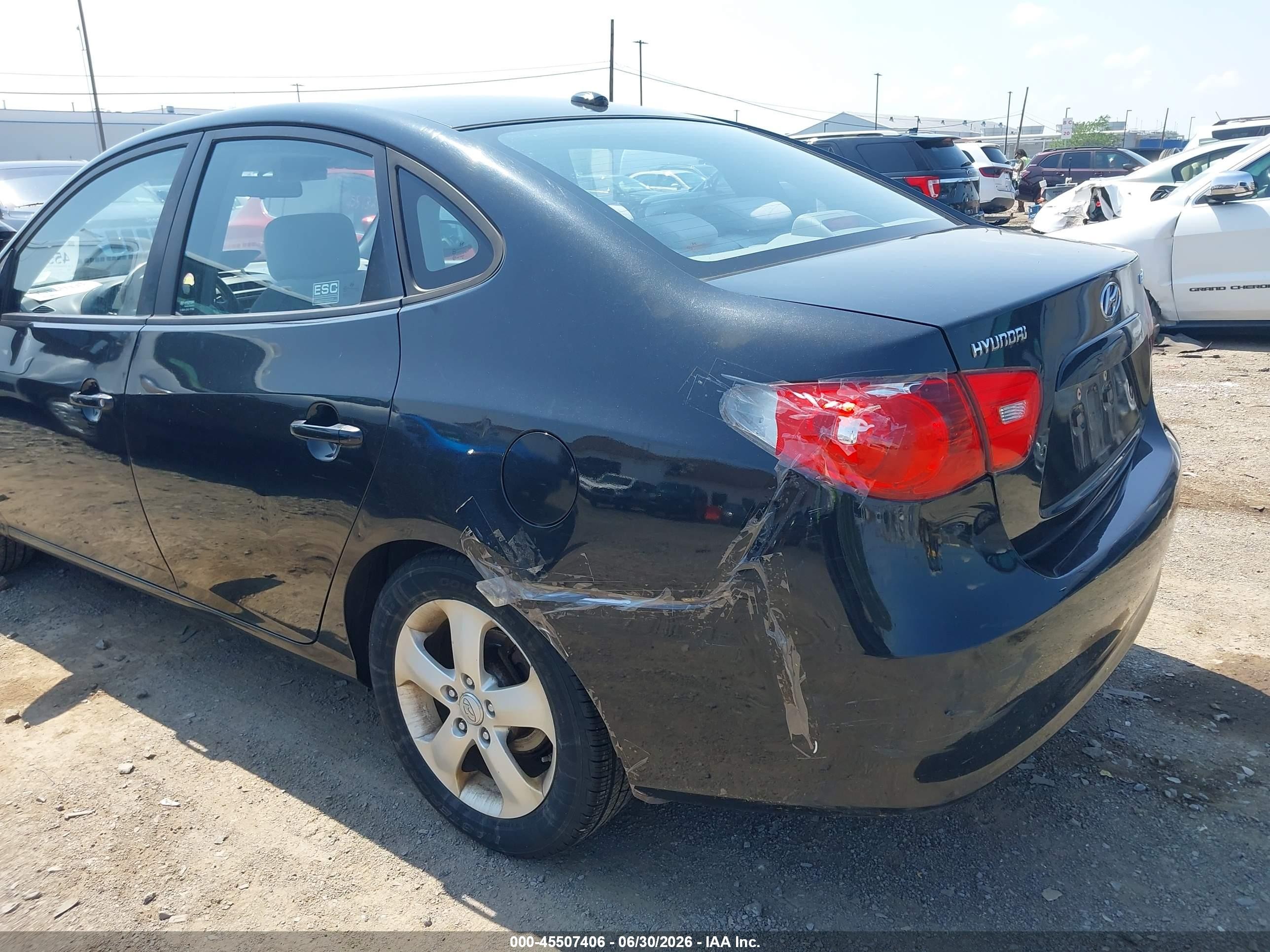 2008 Hyundai Elantra Gls/se Black vin: KMHDU46D58U502879