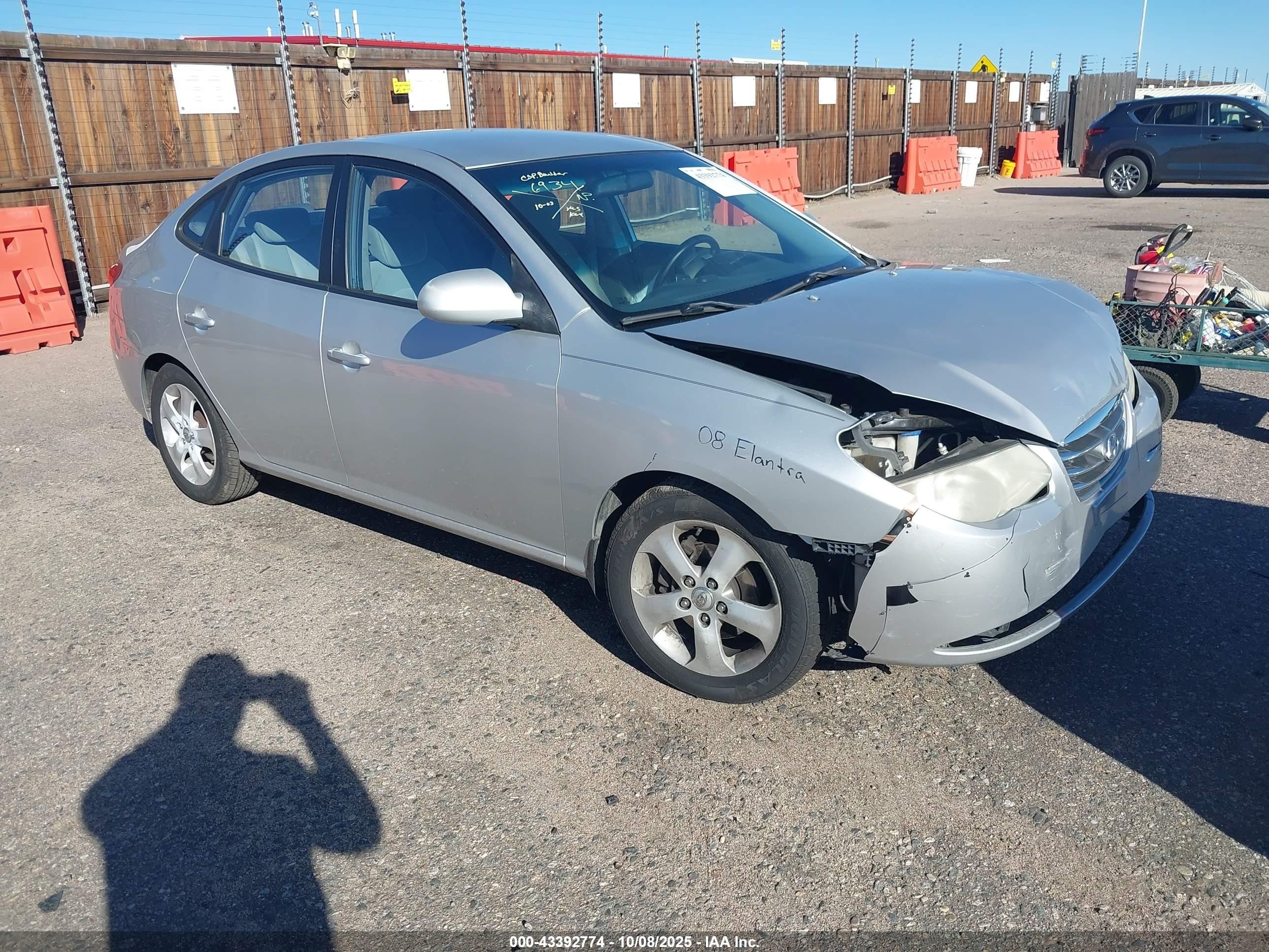 2008 Hyundai Elantra Gls/se Silver vin: KMHDU46D58U576934