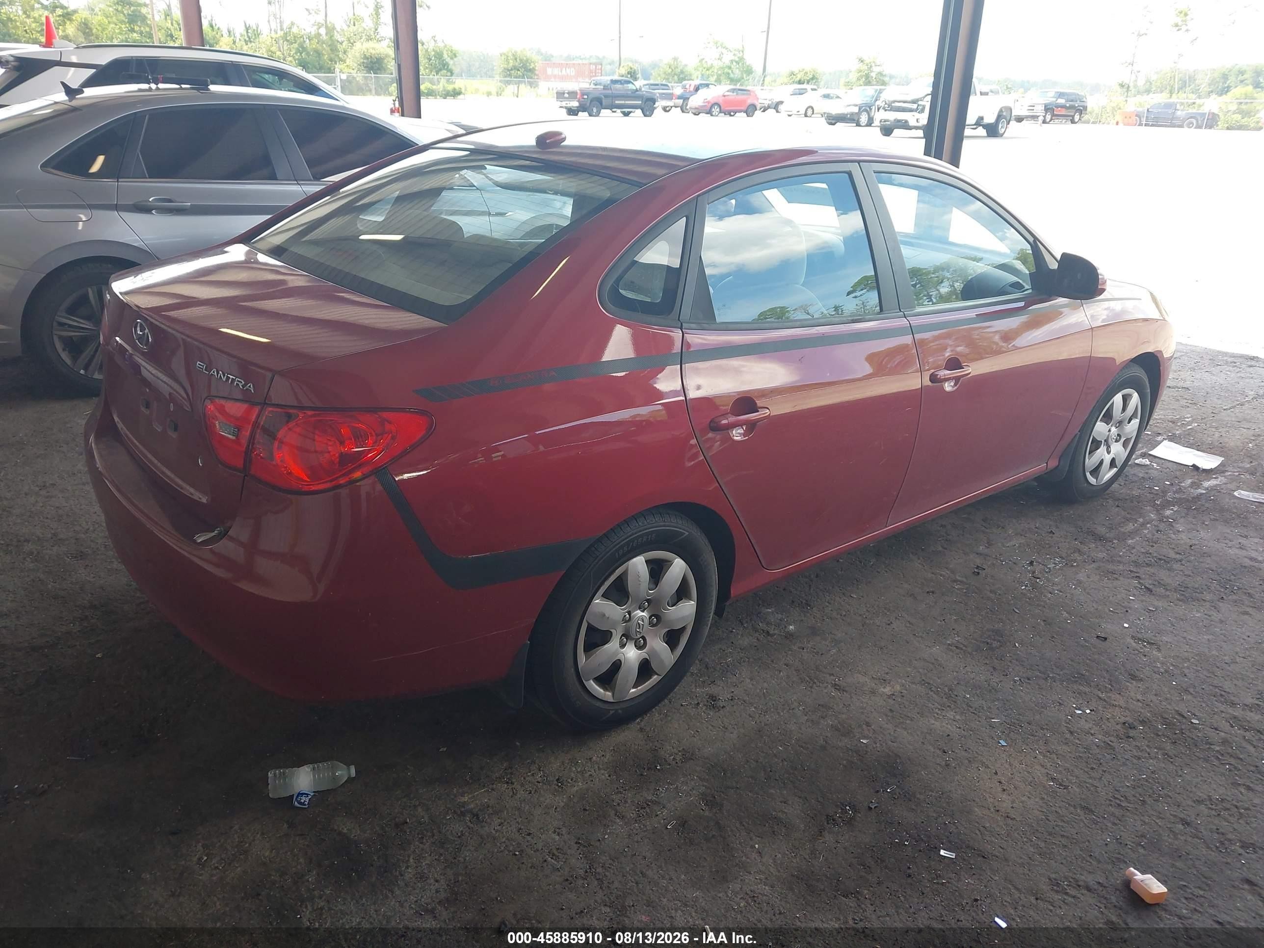 2008 Hyundai Elantra Gls/se Red vin: KMHDU46D58U584659