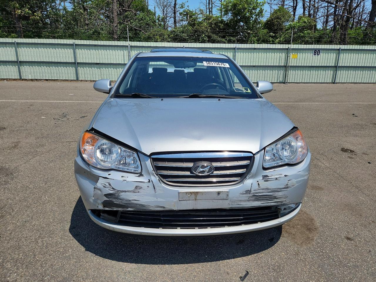 2009 Hyun Elantra Silver vin: KMHDU46D59U650015