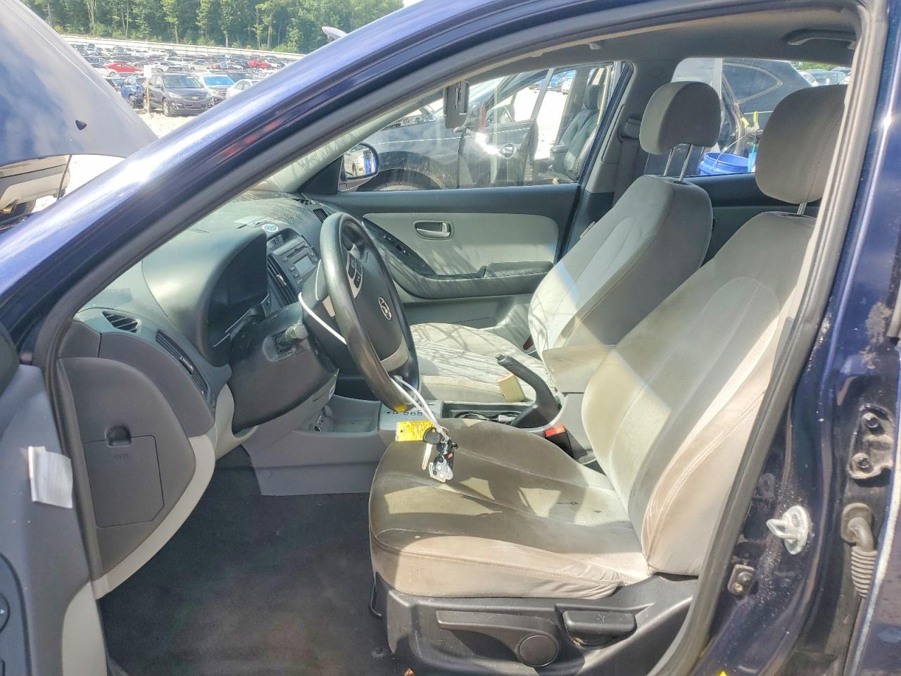 2009 Hyundai Elantra Gls Blue vin: KMHDU46D59U745299