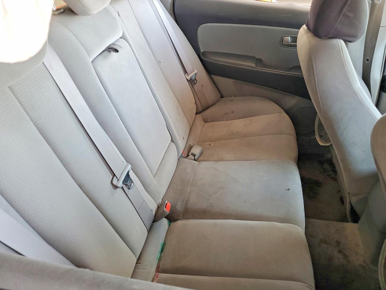 2007 Hyundai Elantra Gls Silver vin: KMHDU46D67U031372
