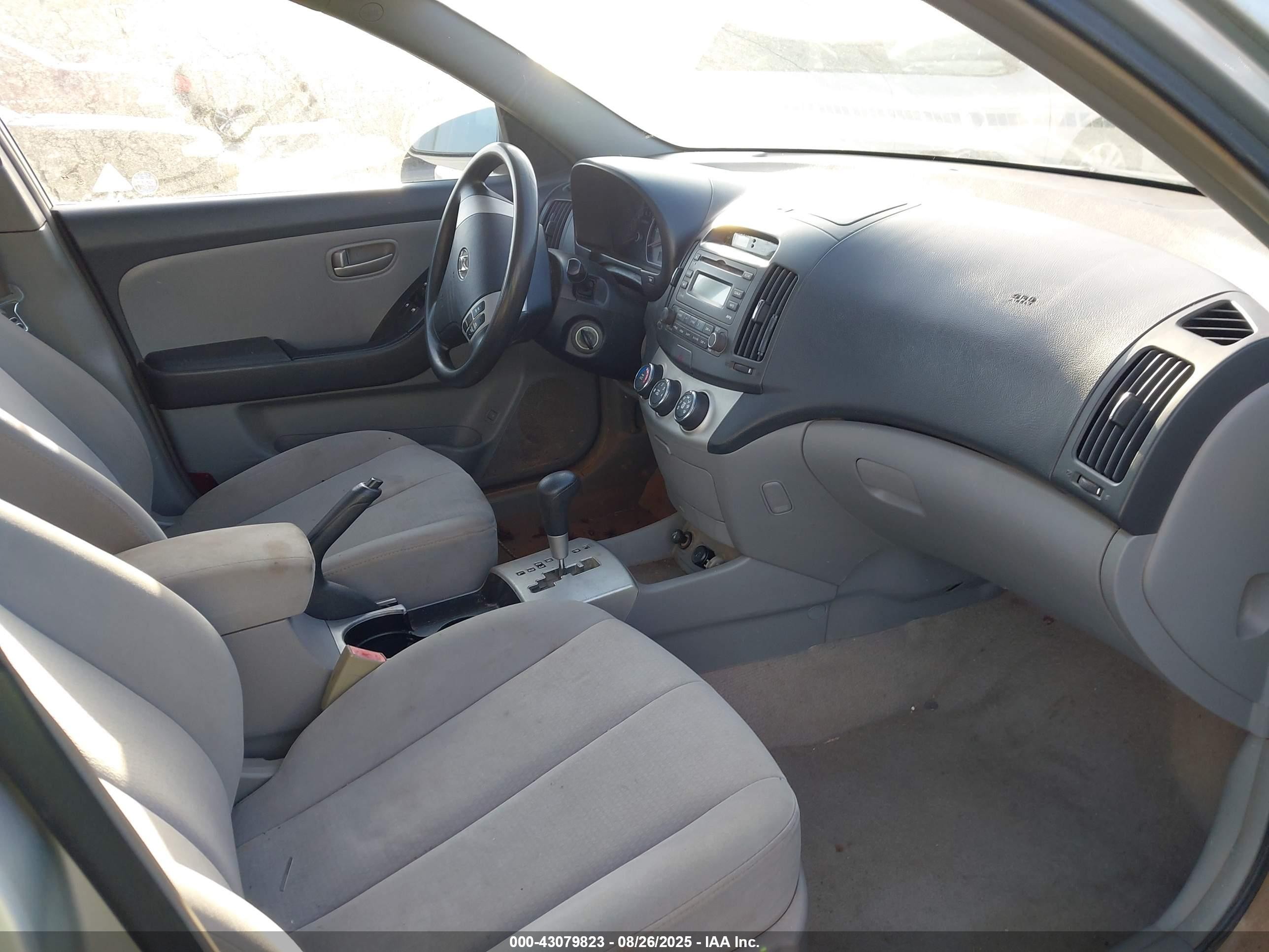 2007 Hyundai Elantra Gls/limited/se Silver vin: KMHDU46D67U151026