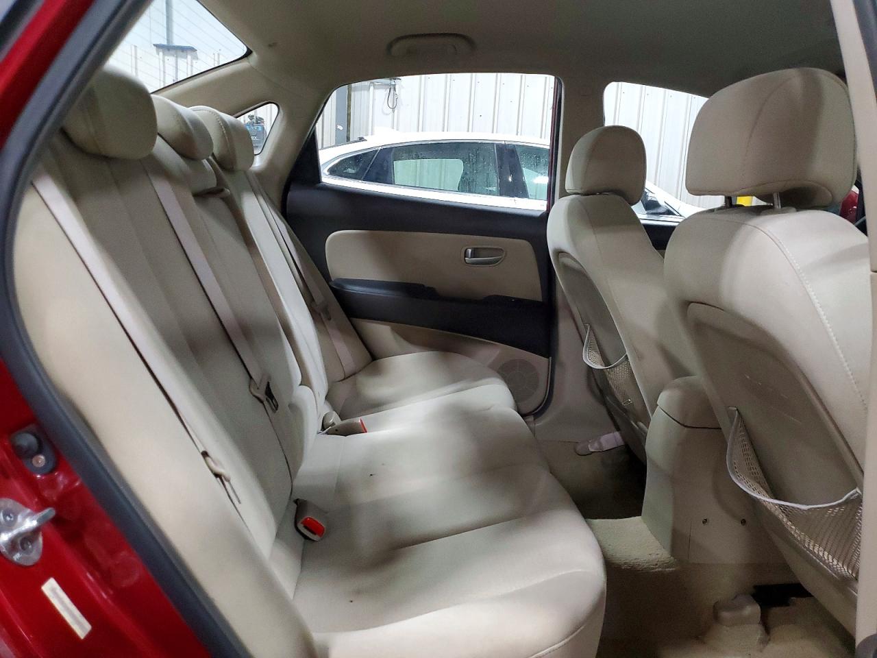 2007 Hyundai Elantra Gls/se/limited Red vin: KMHDU46D67U254821