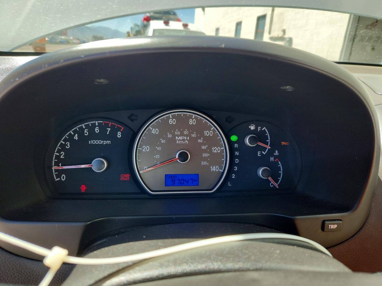 2008 Hyundai Elantra White vin: KMHDU46D68U305526