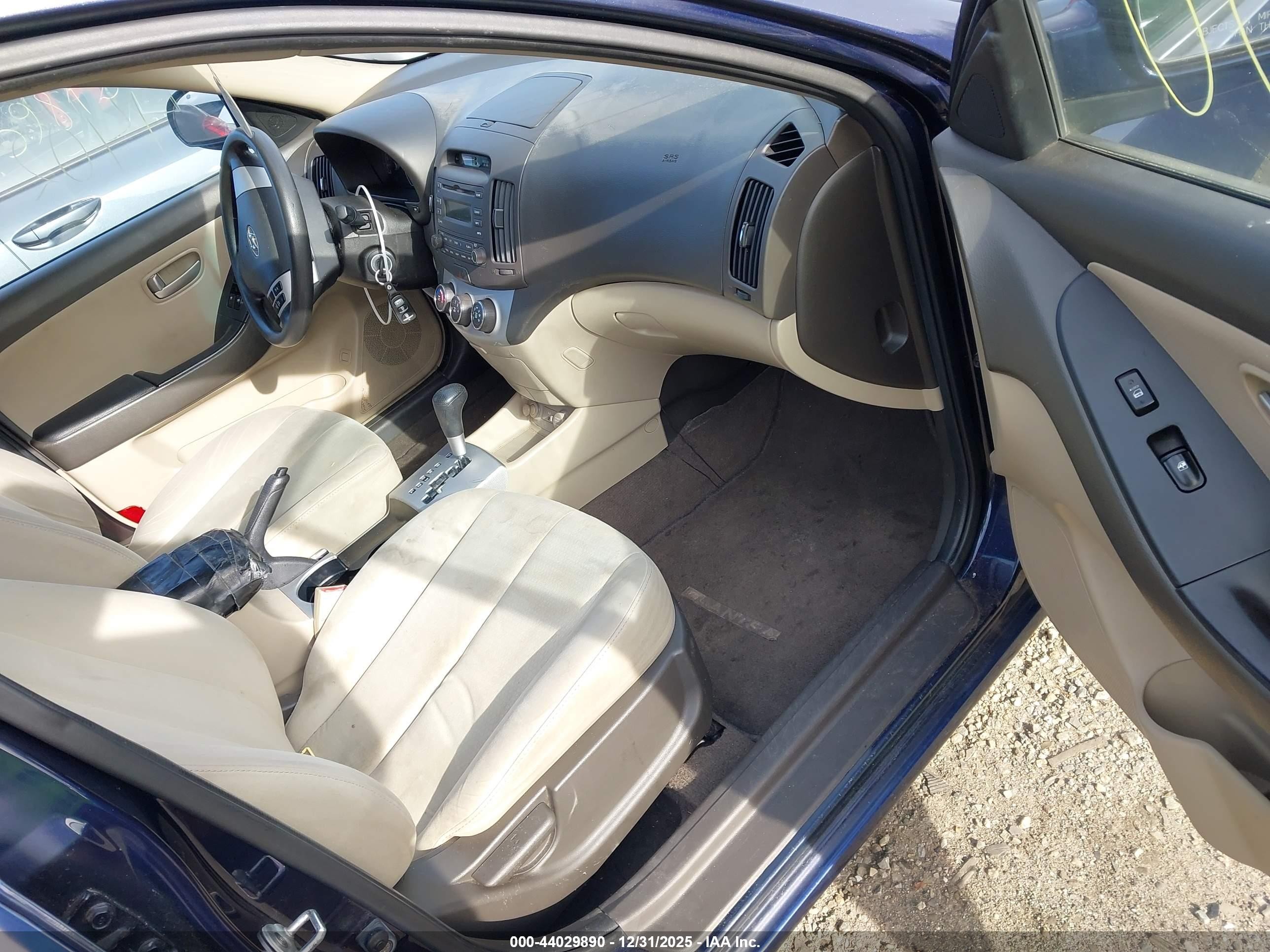 2008 Hyundai Elantra Gls/se Blue vin: KMHDU46D68U418151