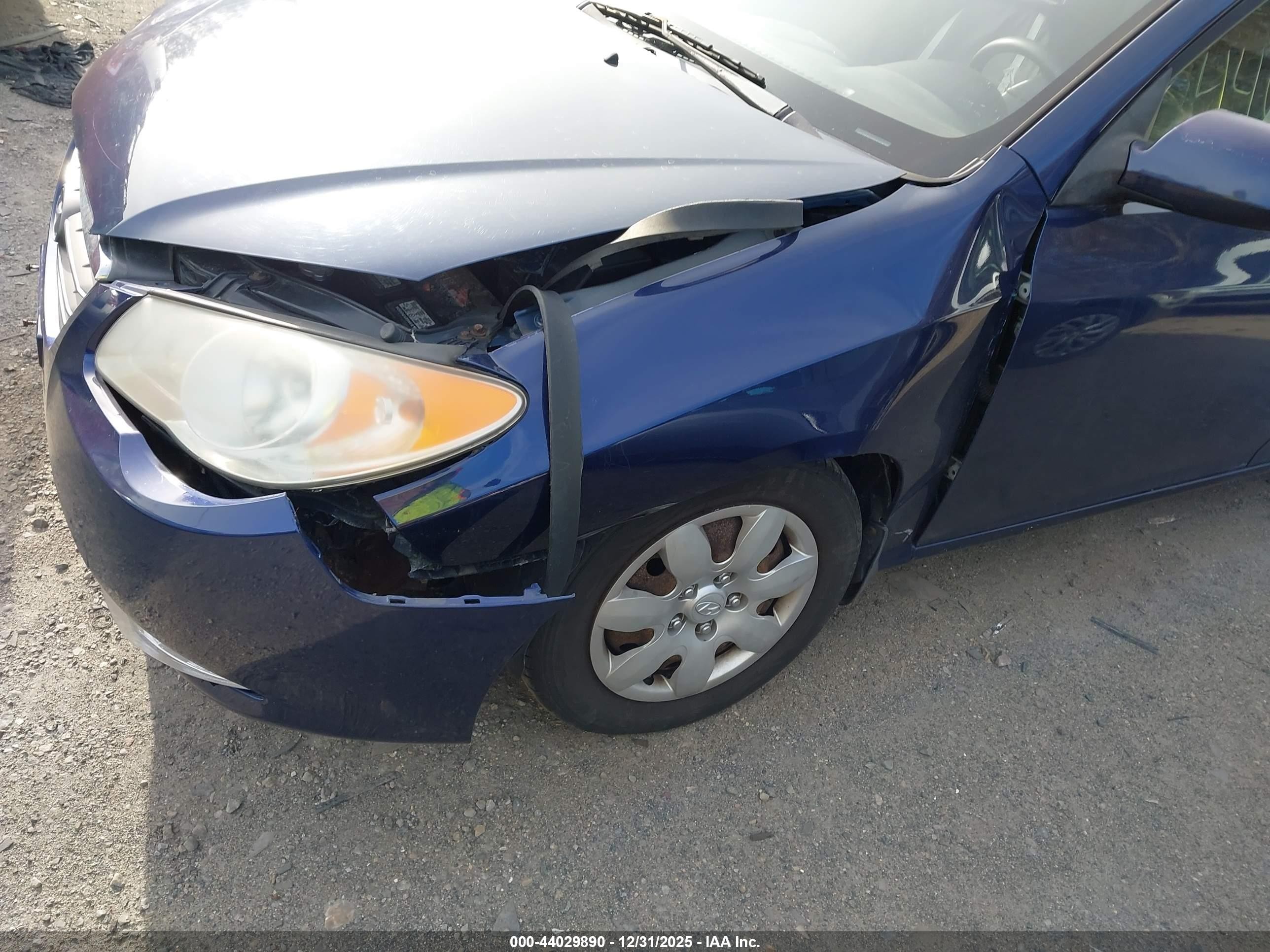 2008 Hyundai Elantra Gls/se Blue vin: KMHDU46D68U418151