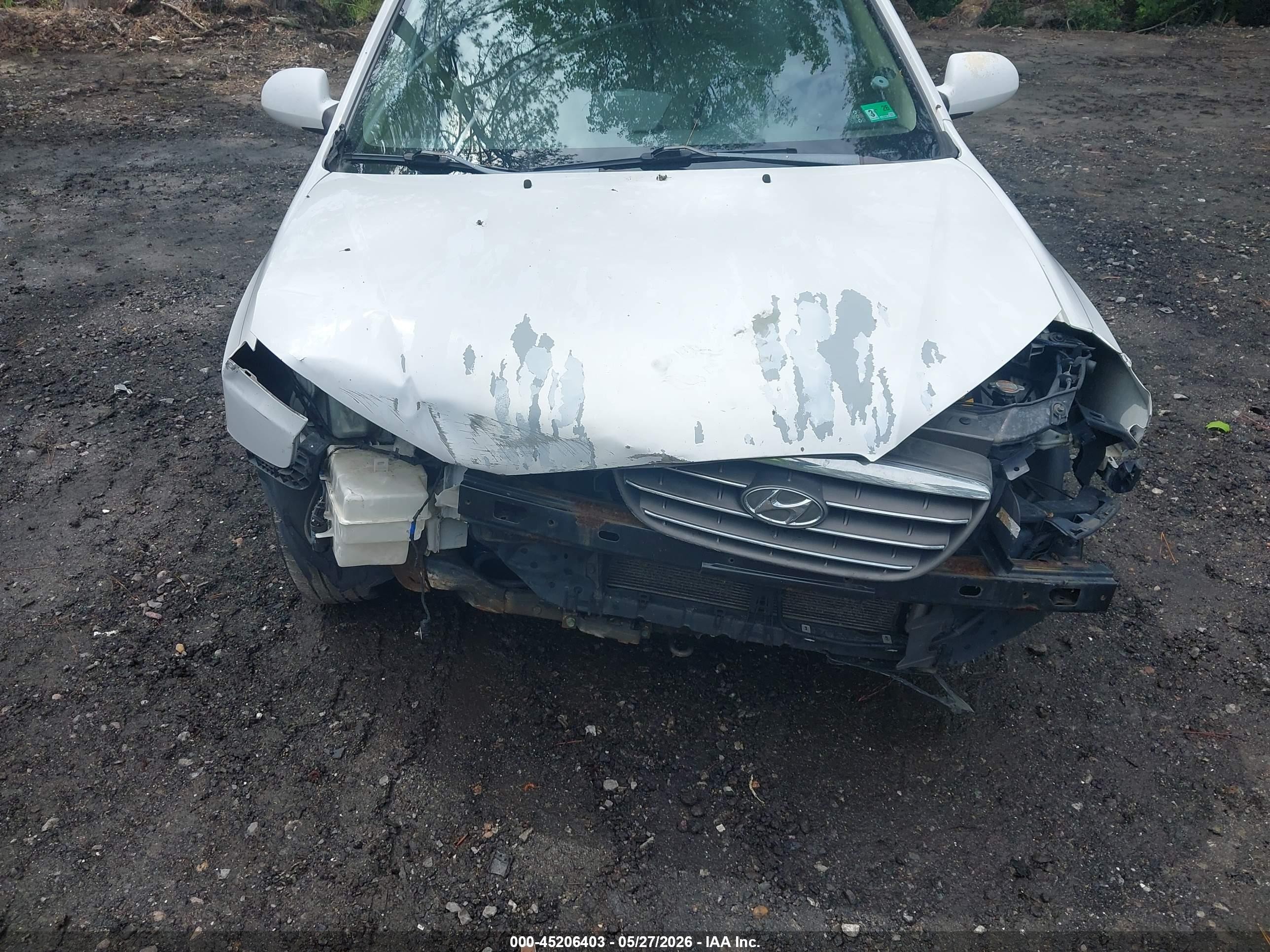 2008 Hyundai Elantra Gls/se White vin: KMHDU46D68U421261