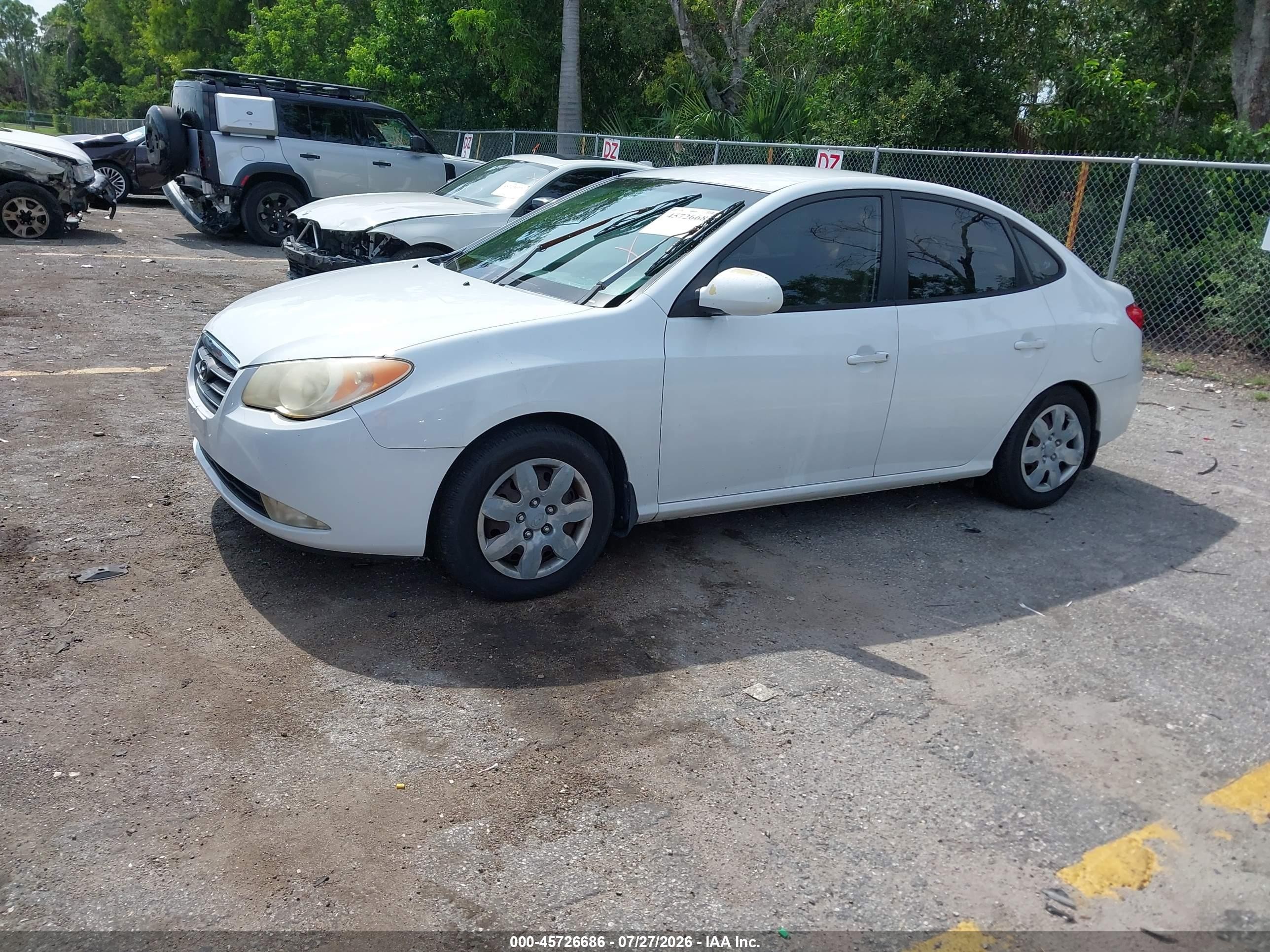 2008 Hyundai Elantra Gls/se White vin: KMHDU46D68U468662