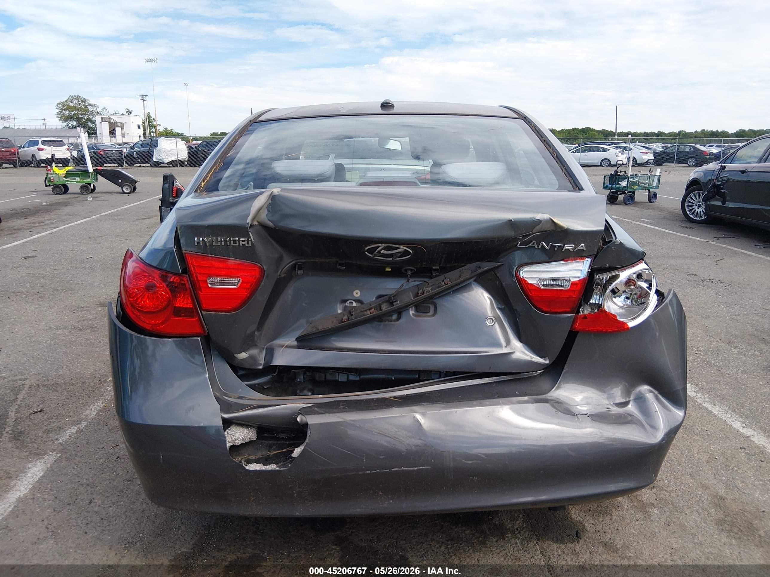2008 Hyundai Elantra Gls/se Gray vin: KMHDU46D68U489205