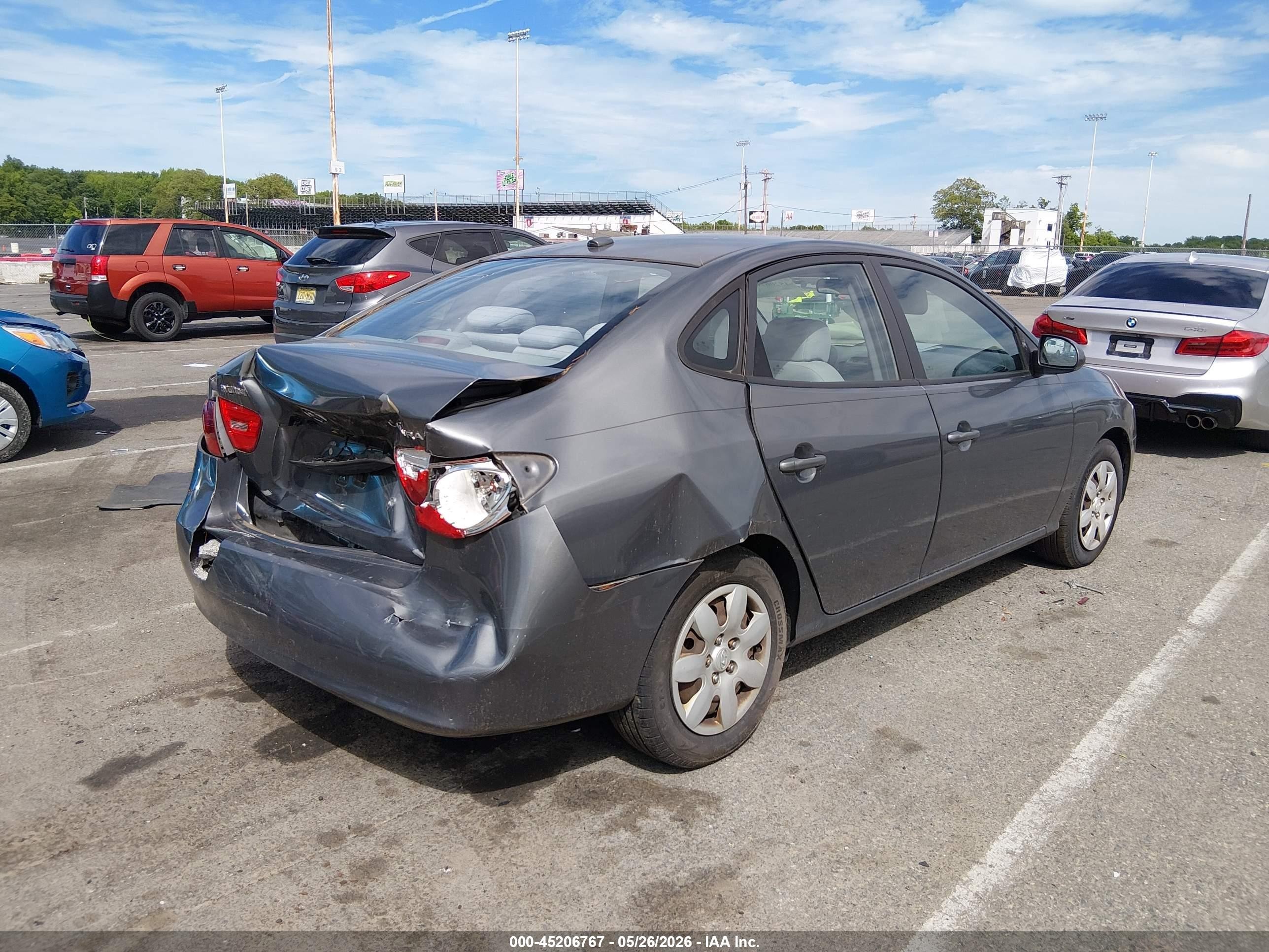 2008 Hyundai Elantra Gls/se Gray vin: KMHDU46D68U489205