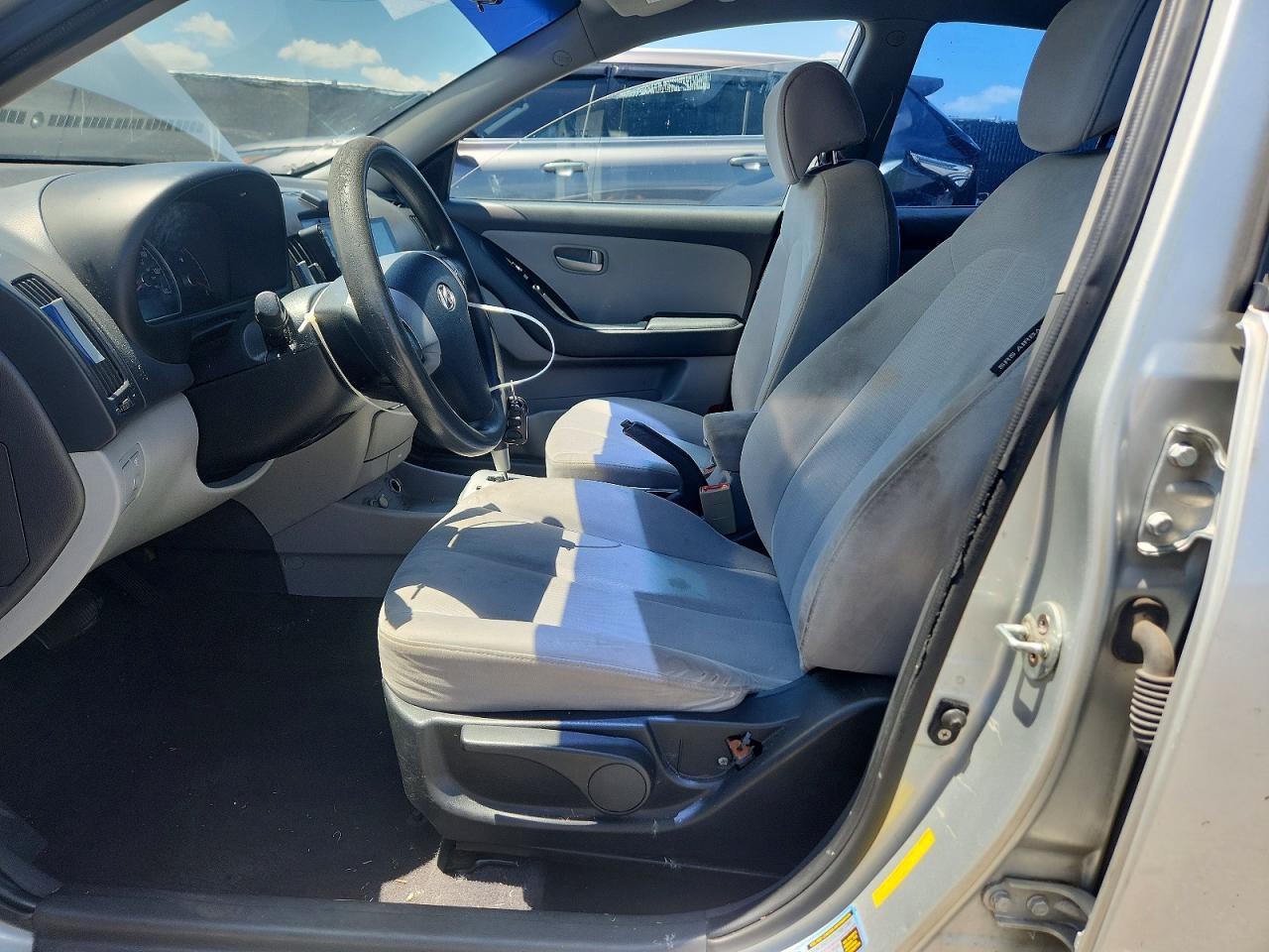 2008 Hyundai Elantra Gls Silver vin: KMHDU46D68U494680