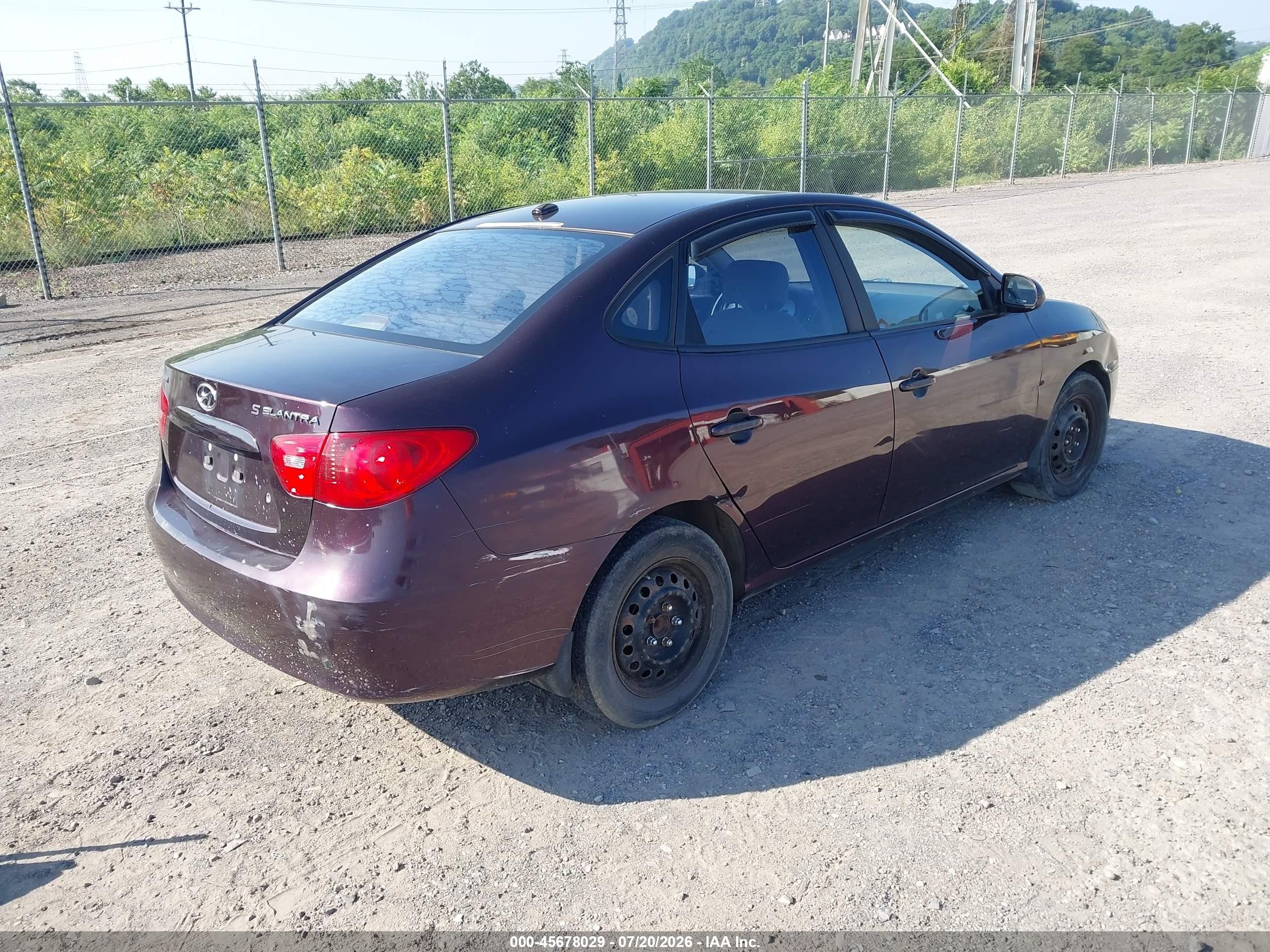 2008 Hyundai Elantra Gls/se Purple vin: KMHDU46D68U510487