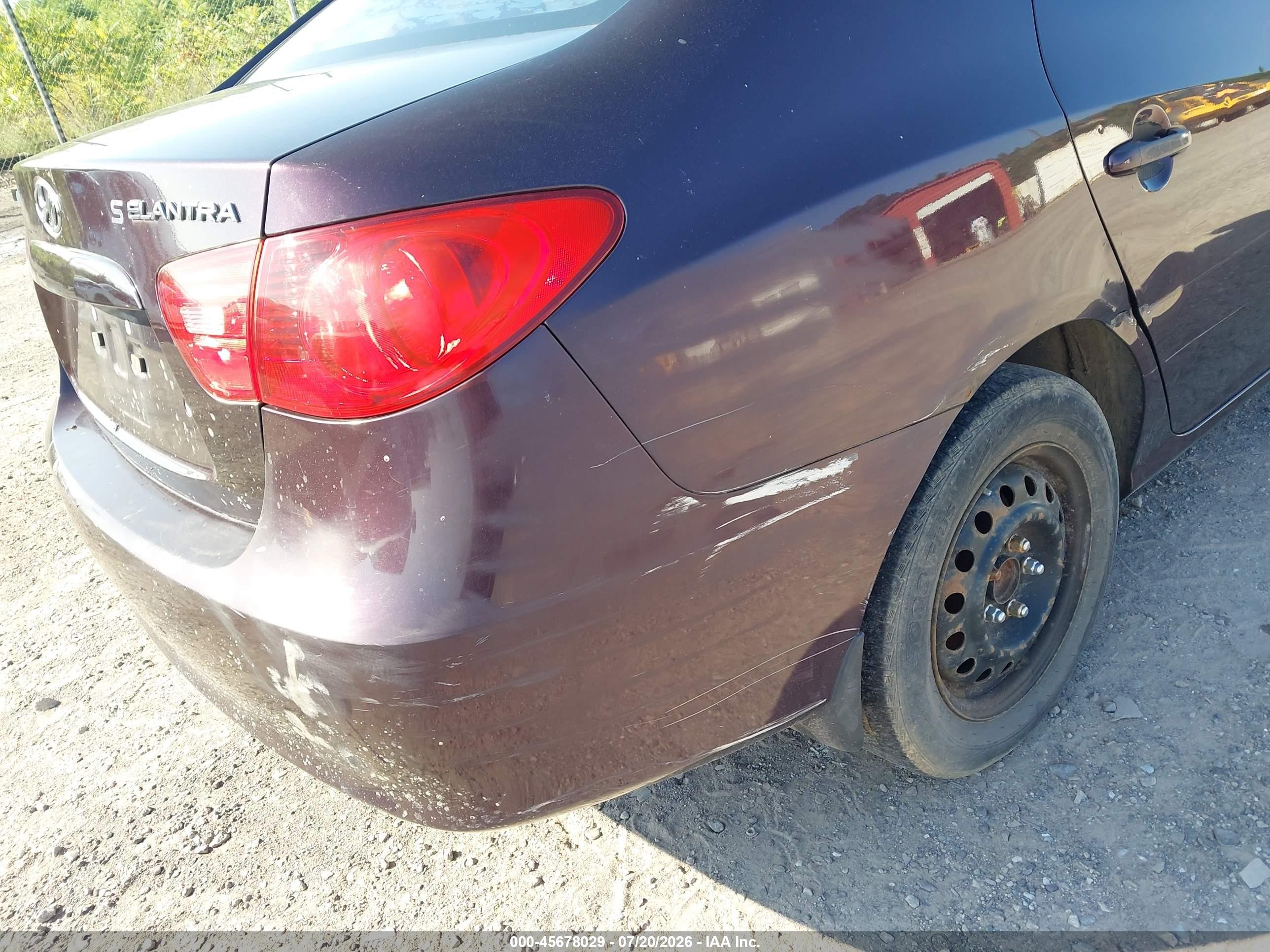2008 Hyundai Elantra Gls/se Purple vin: KMHDU46D68U510487