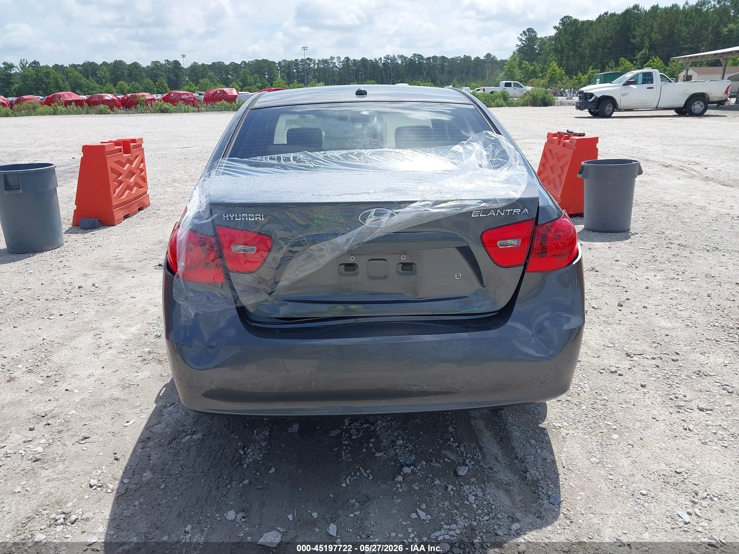 2008 Hyundai Elantra Gls/se Gray vin: KMHDU46D68U536202