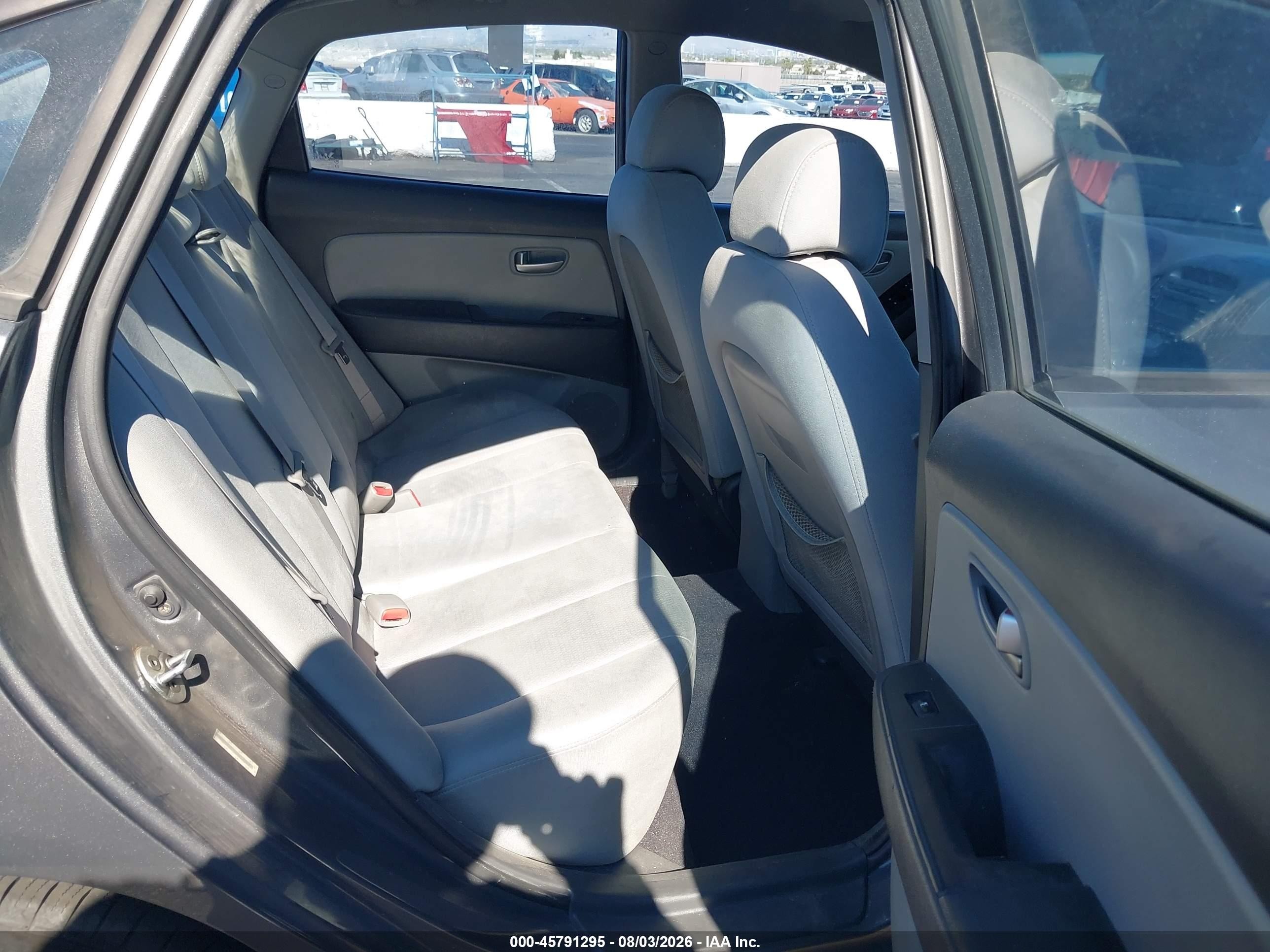 2009 Hyundai Elantra Gls Gray vin: KMHDU46D69U613961