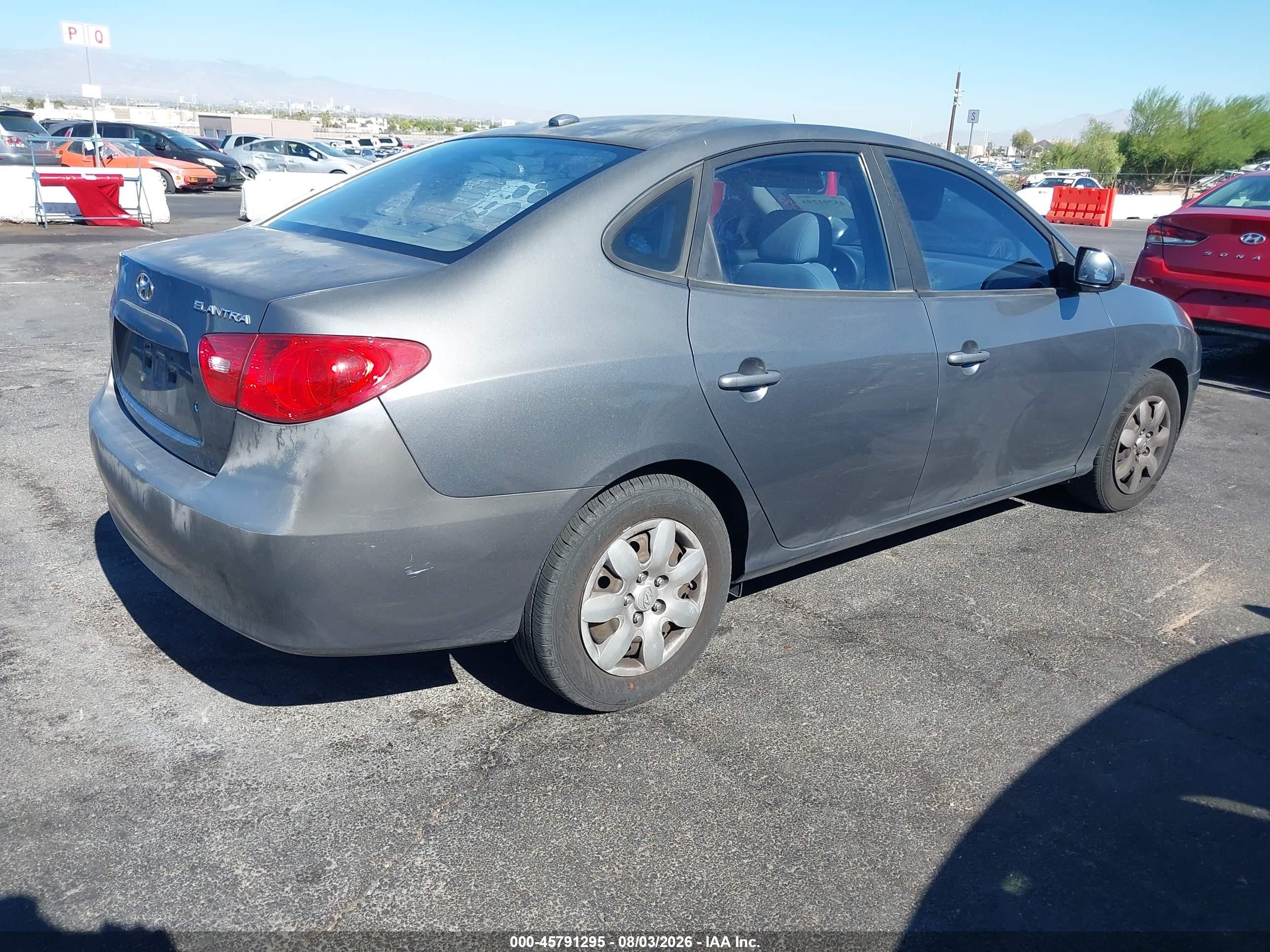2009 Hyundai Elantra Gls Gray vin: KMHDU46D69U613961