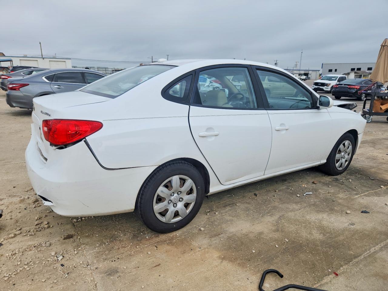 2009 Hyundai Elantra Gls White vin: KMHDU46D69U632090