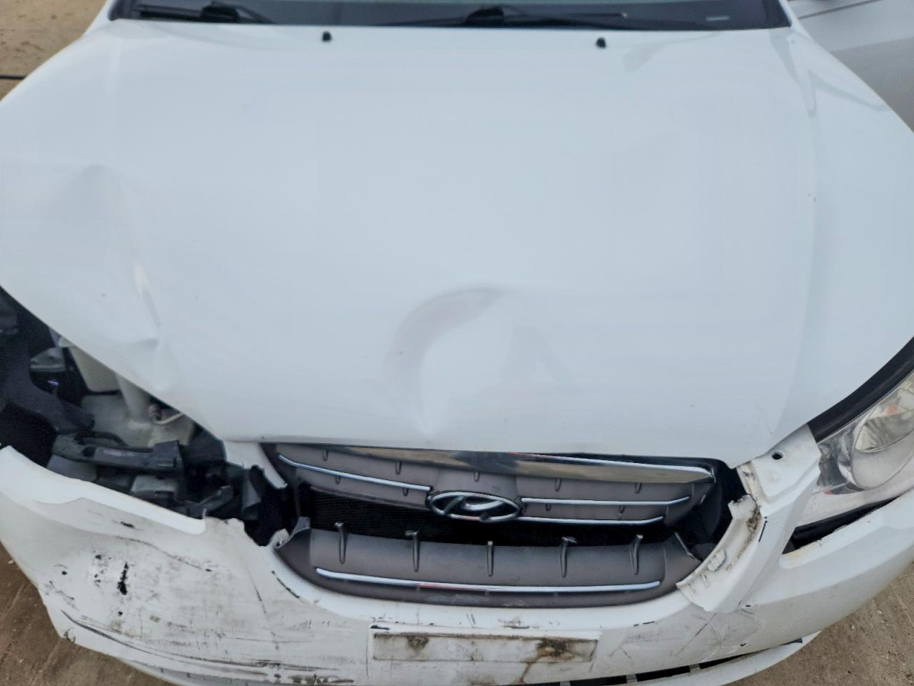 2009 Hyundai Elantra Gls White vin: KMHDU46D69U632090