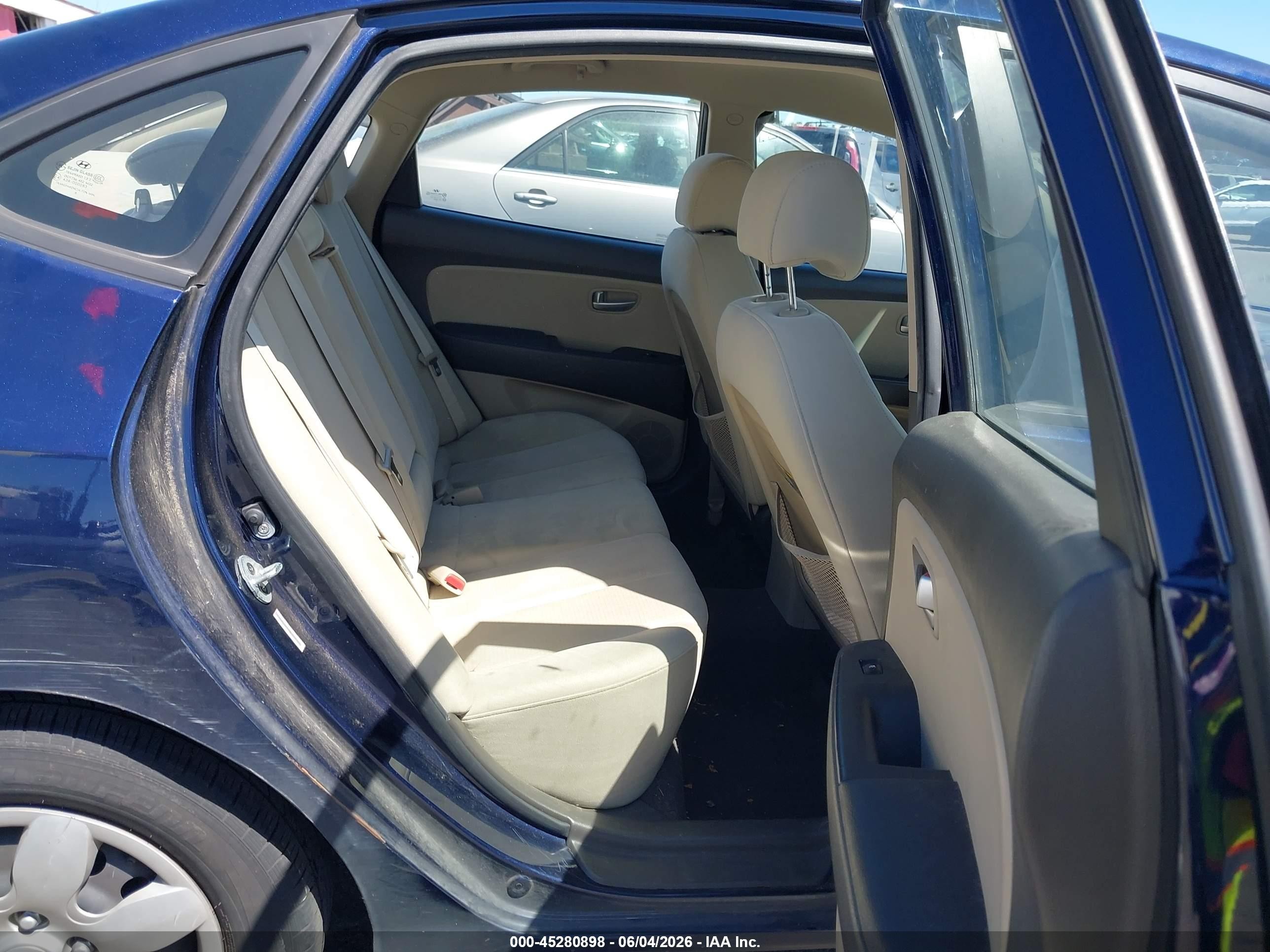 2009 Hyundai Elantra Gls Blue vin: KMHDU46D69U634101