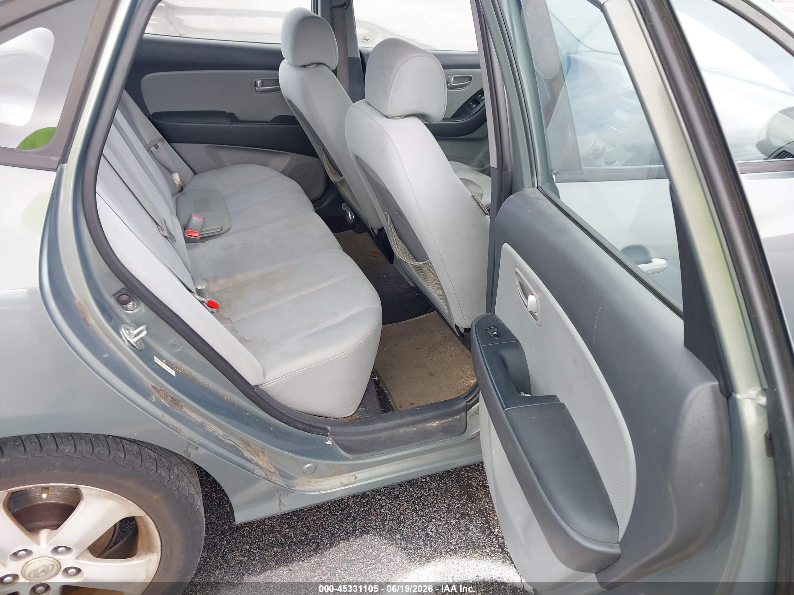 2009 Hyundai Elantra Se Gray vin: KMHDU46D69U676073