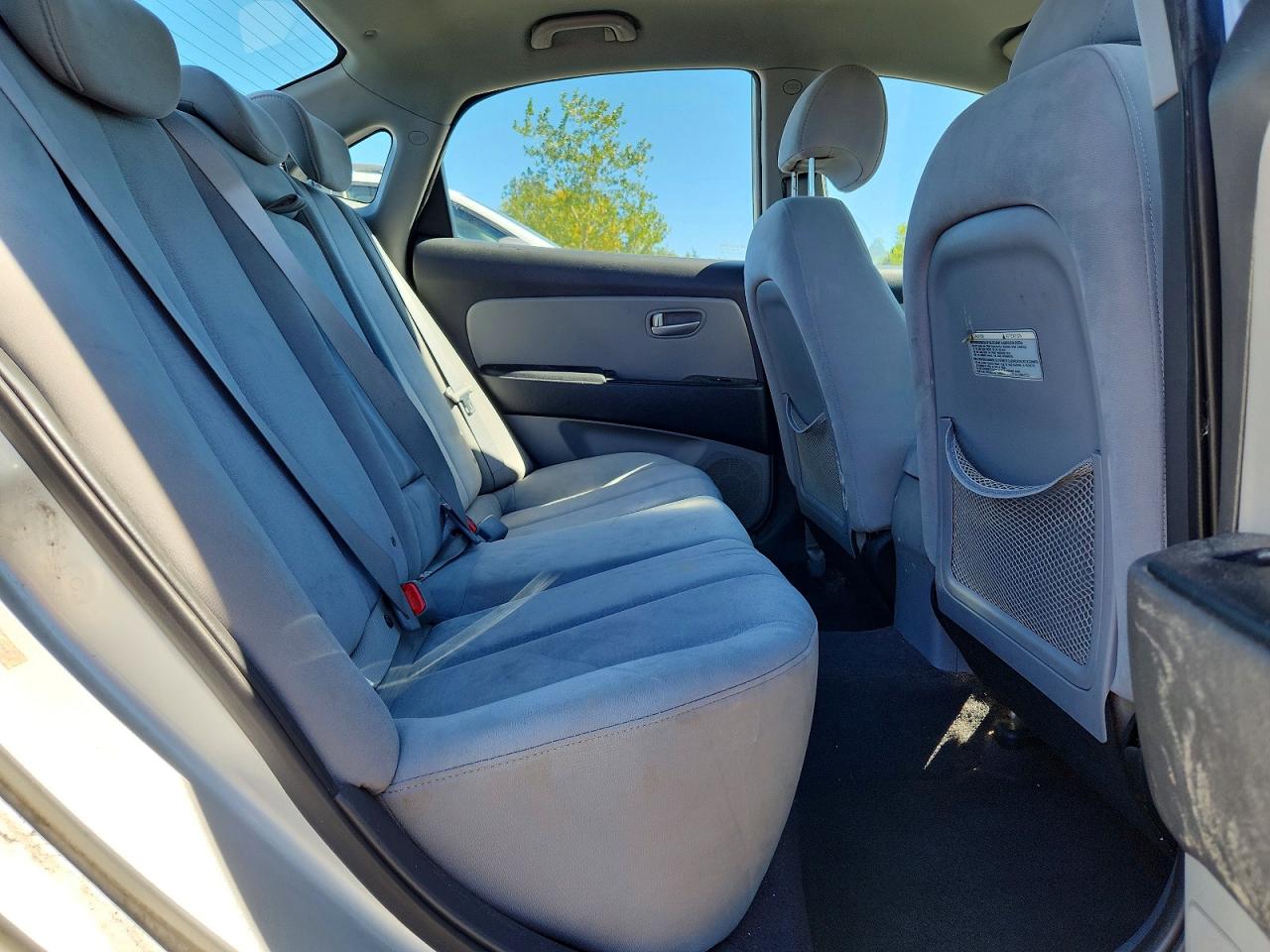 2009 Hyundai Elantra Gls Silver vin: KMHDU46D69U691284