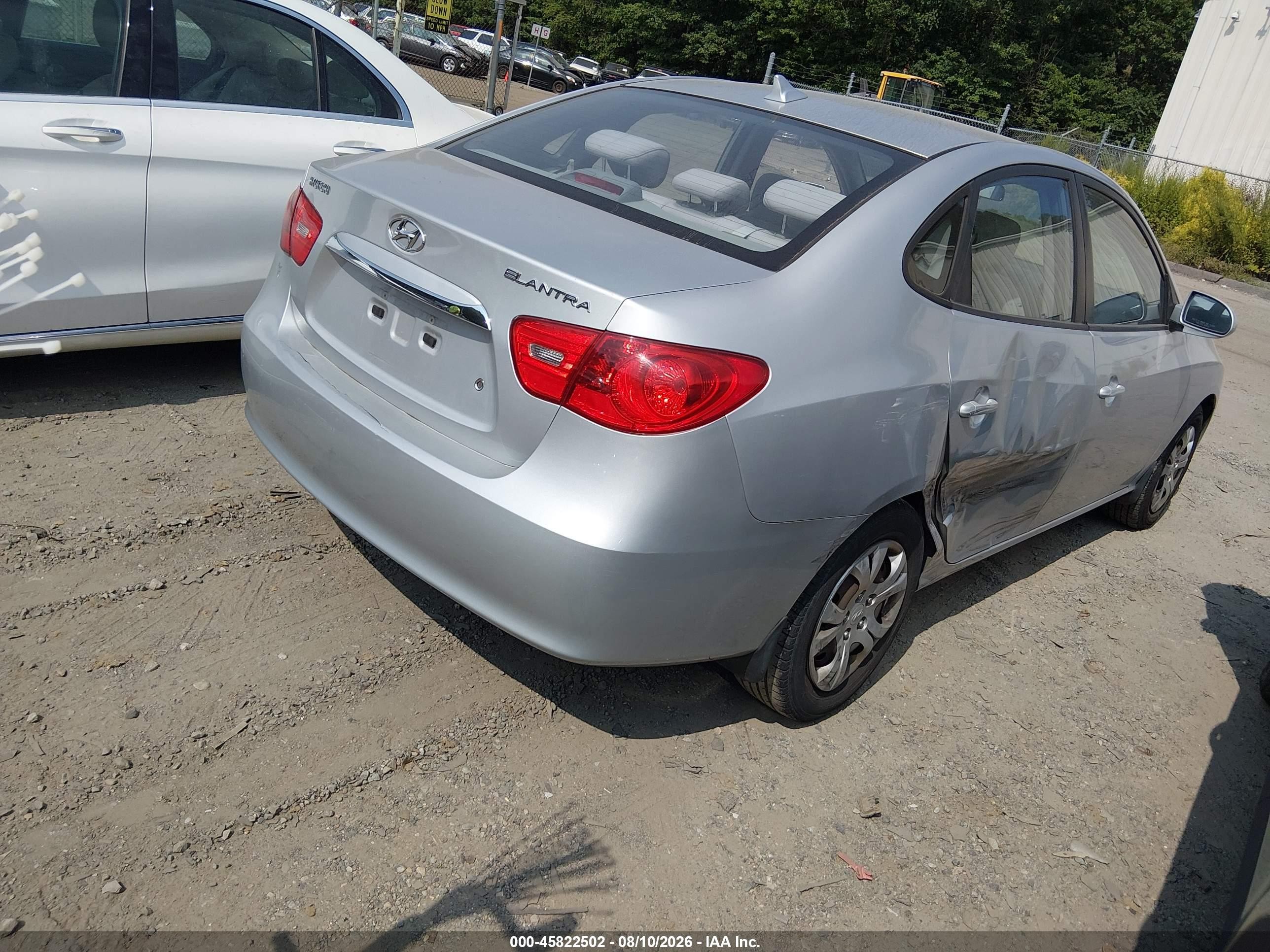 2009 Hyundai Elantra Gls Silver vin: KMHDU46D69U716054