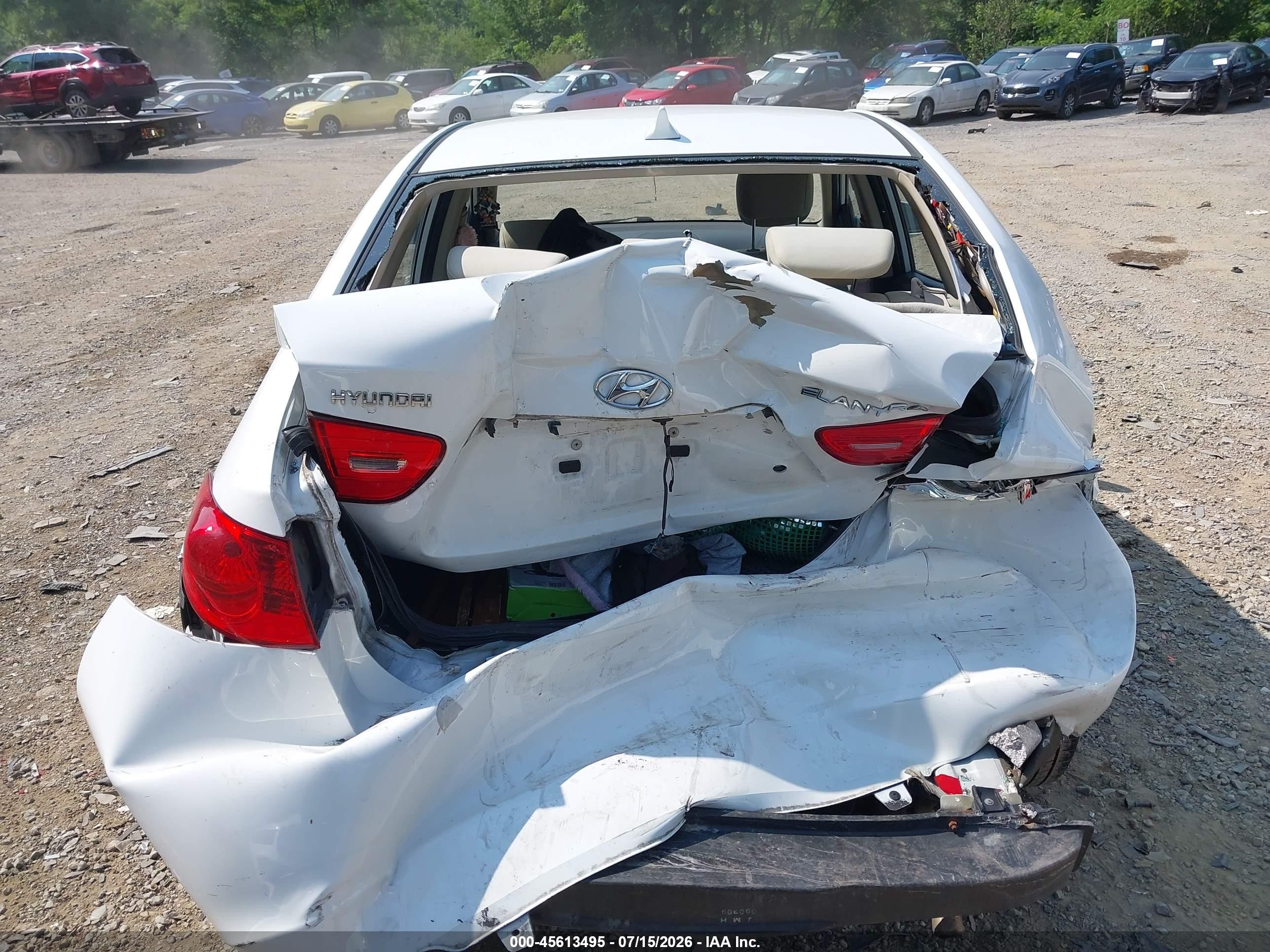 2009 Hyundai Elantra Gls White vin: KMHDU46D69U726972