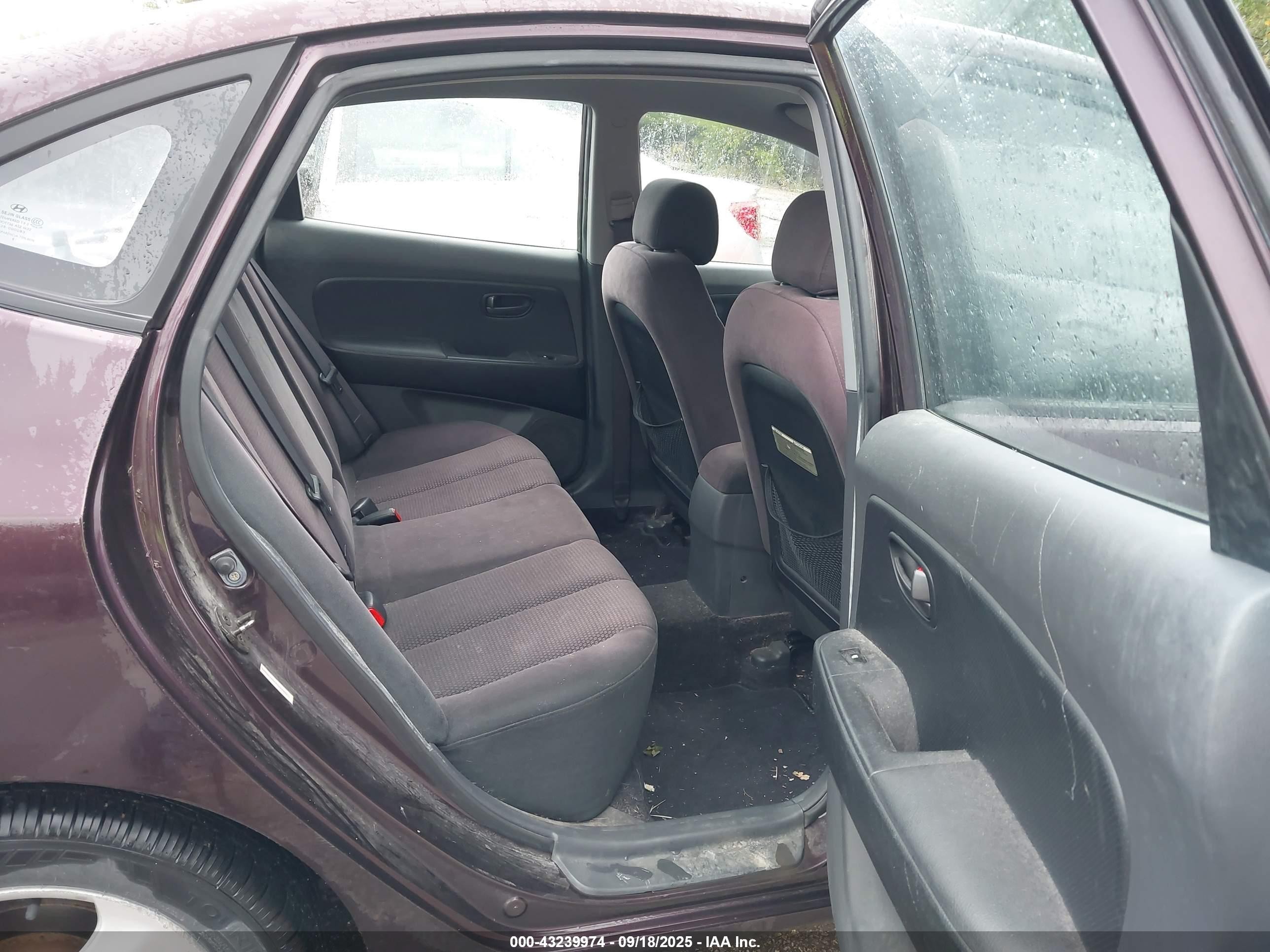 2007 Hyundai Elantra Gls/limited/se Purple vin: KMHDU46D77U037987
