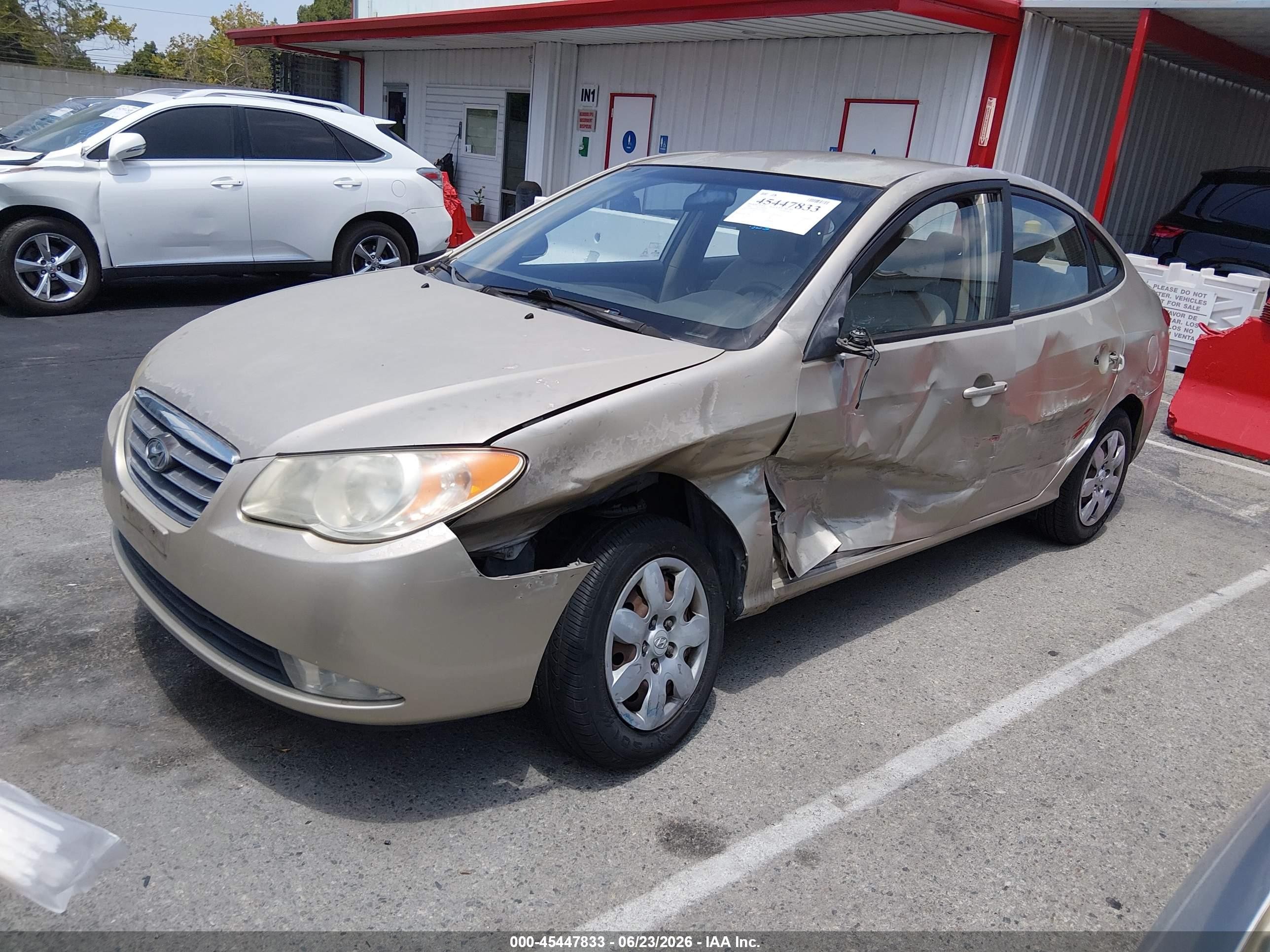 2008 Hyundai Elantra Gls/se Gold vin: KMHDU46D78U277901