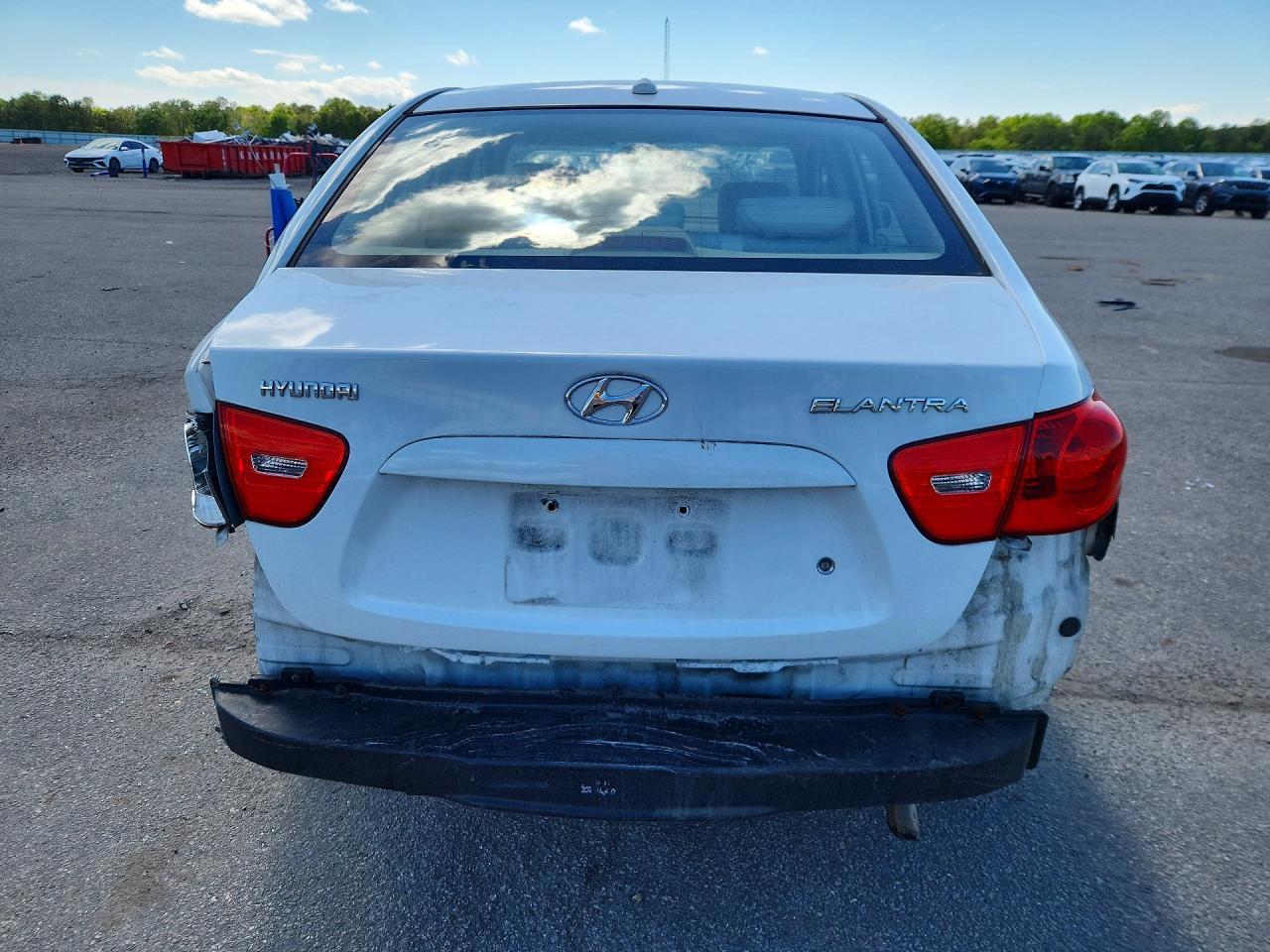 2008 Hyundai Elantra Gls White vin: KMHDU46D78U374211