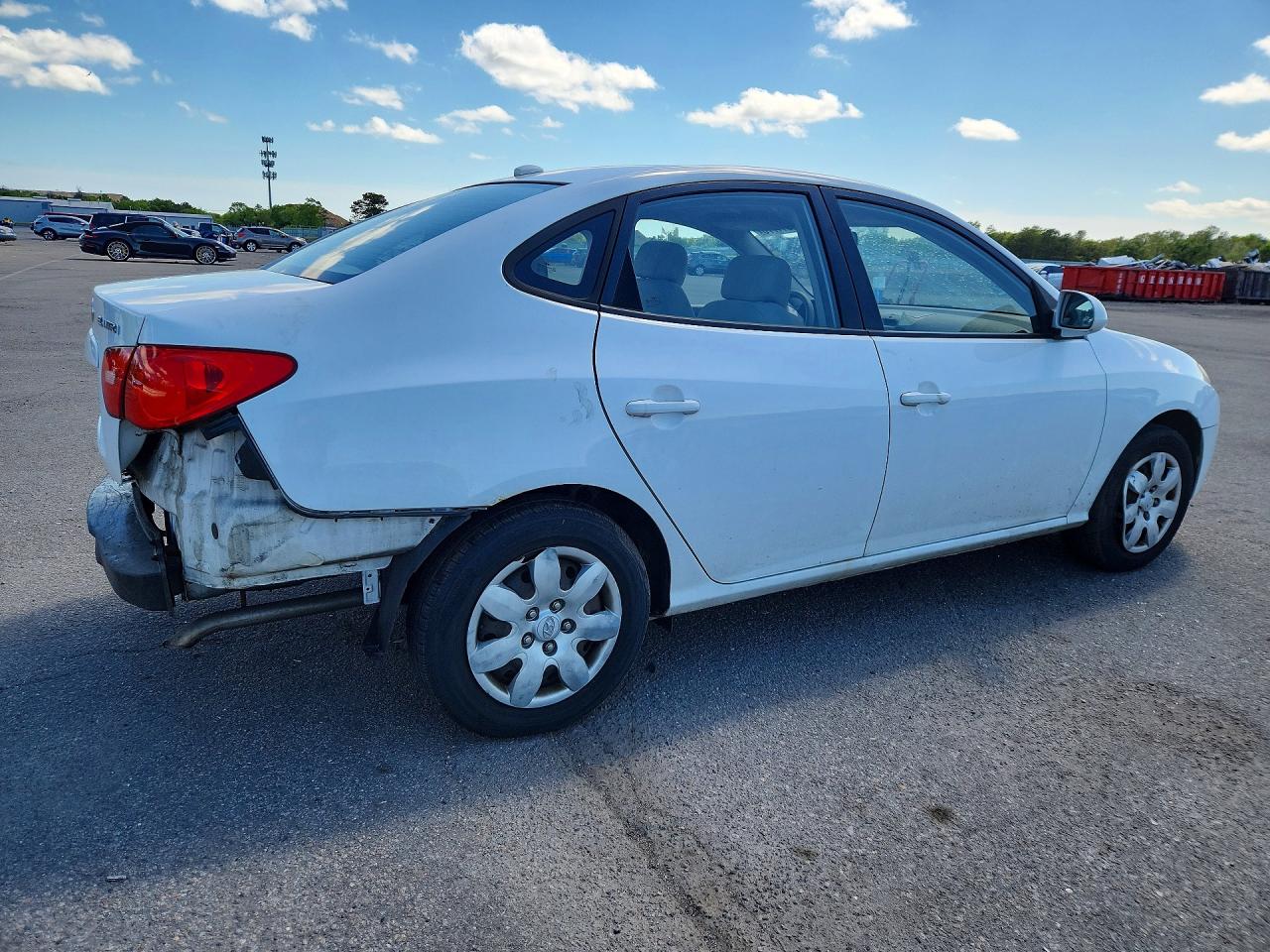 2008 Hyundai Elantra Gls White vin: KMHDU46D78U374211