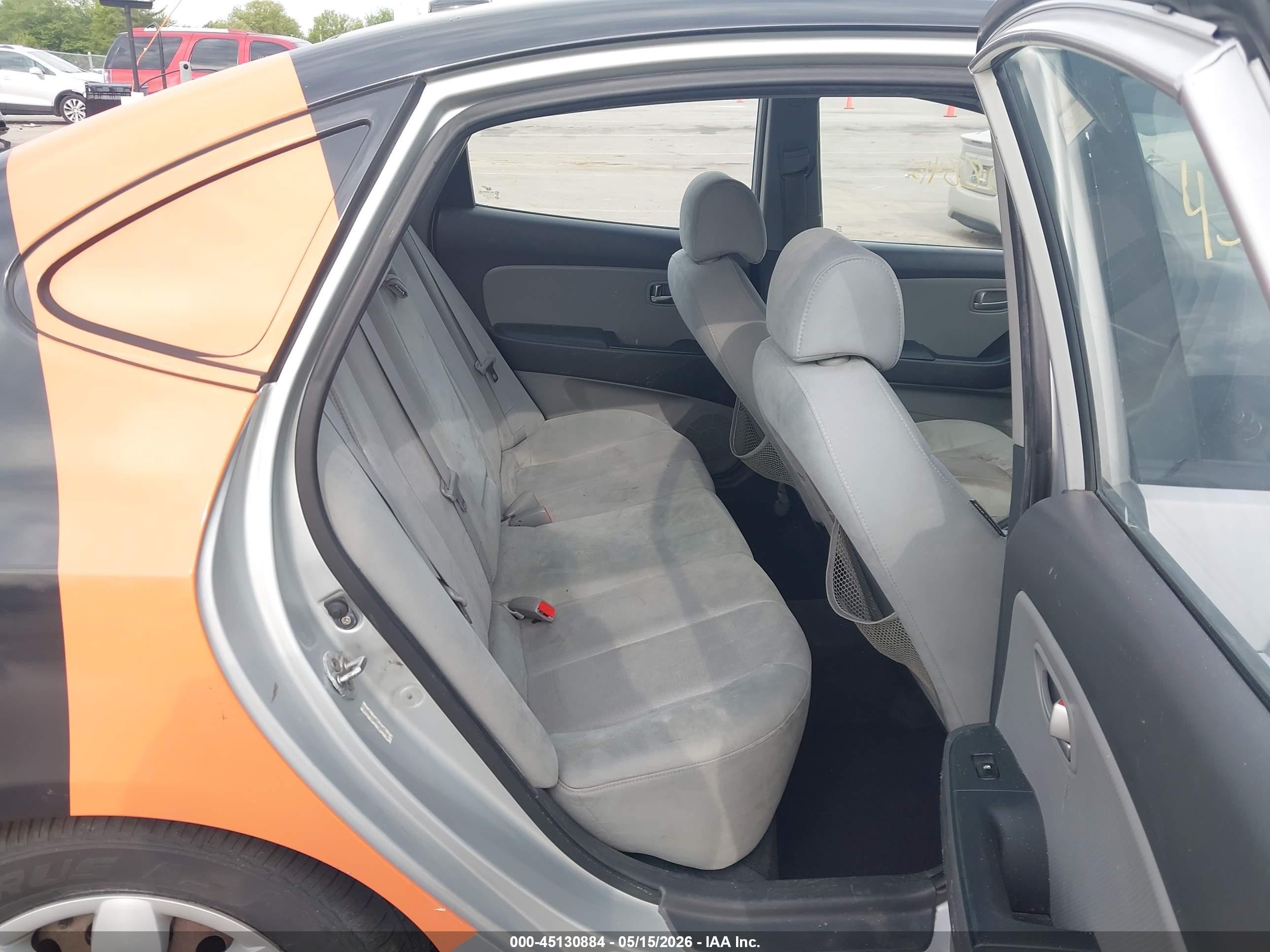 2008 Hyundai Elantra Gls/se Silver vin: KMHDU46D78U402413