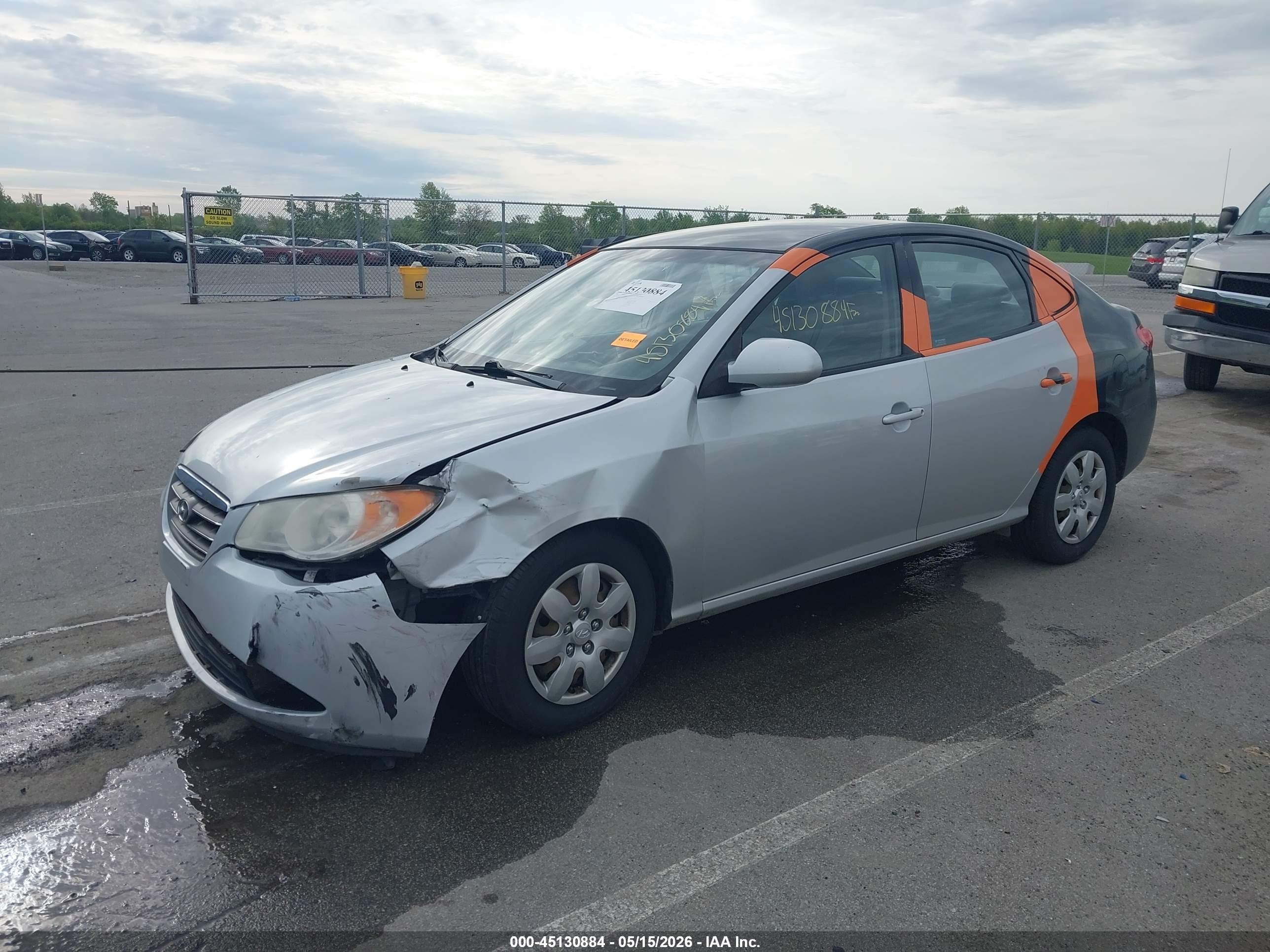 2008 Hyundai Elantra Gls/se Silver vin: KMHDU46D78U402413