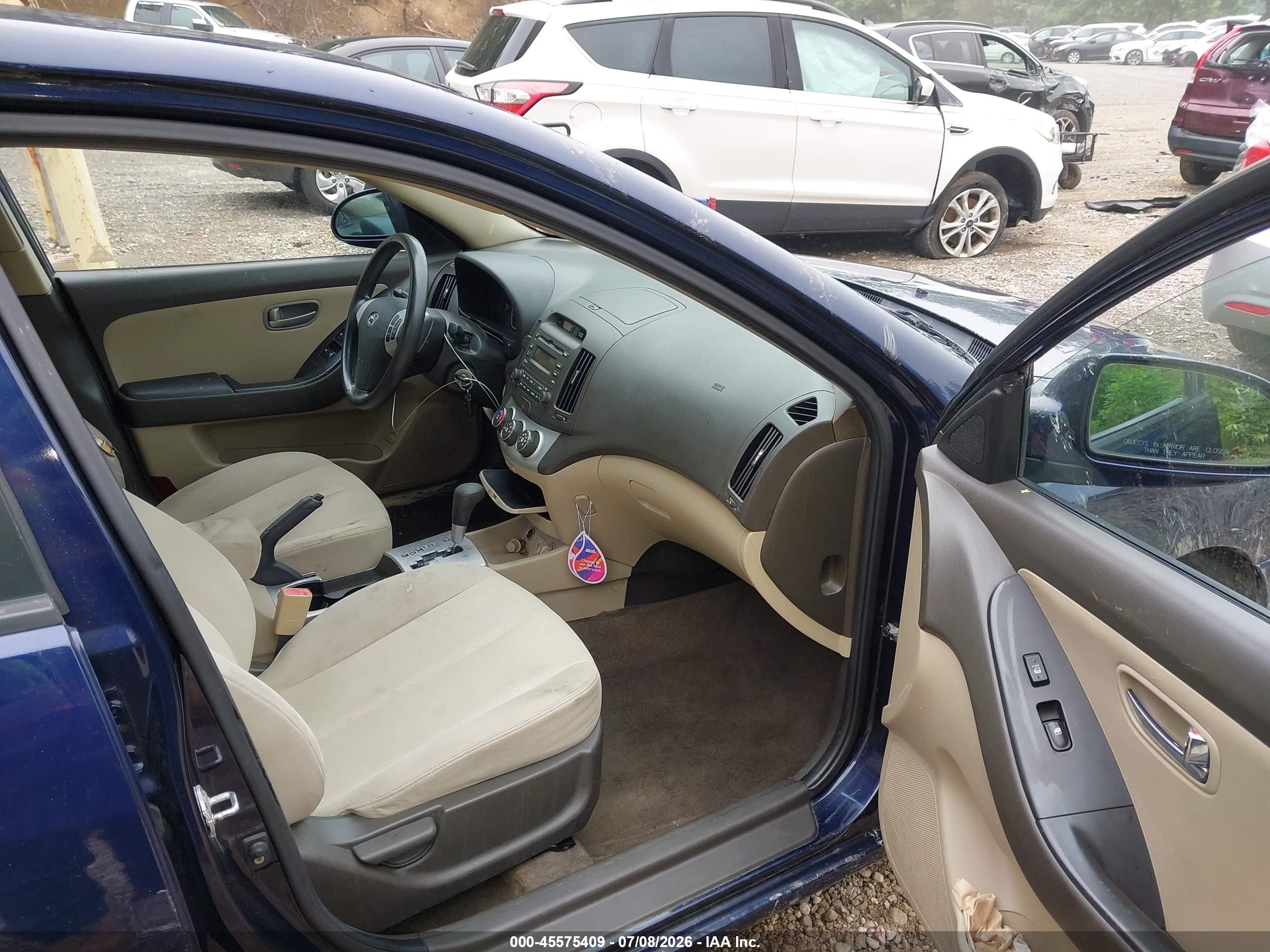 2008 Hyundai Elantra Gls/se Blue vin: KMHDU46D78U404579