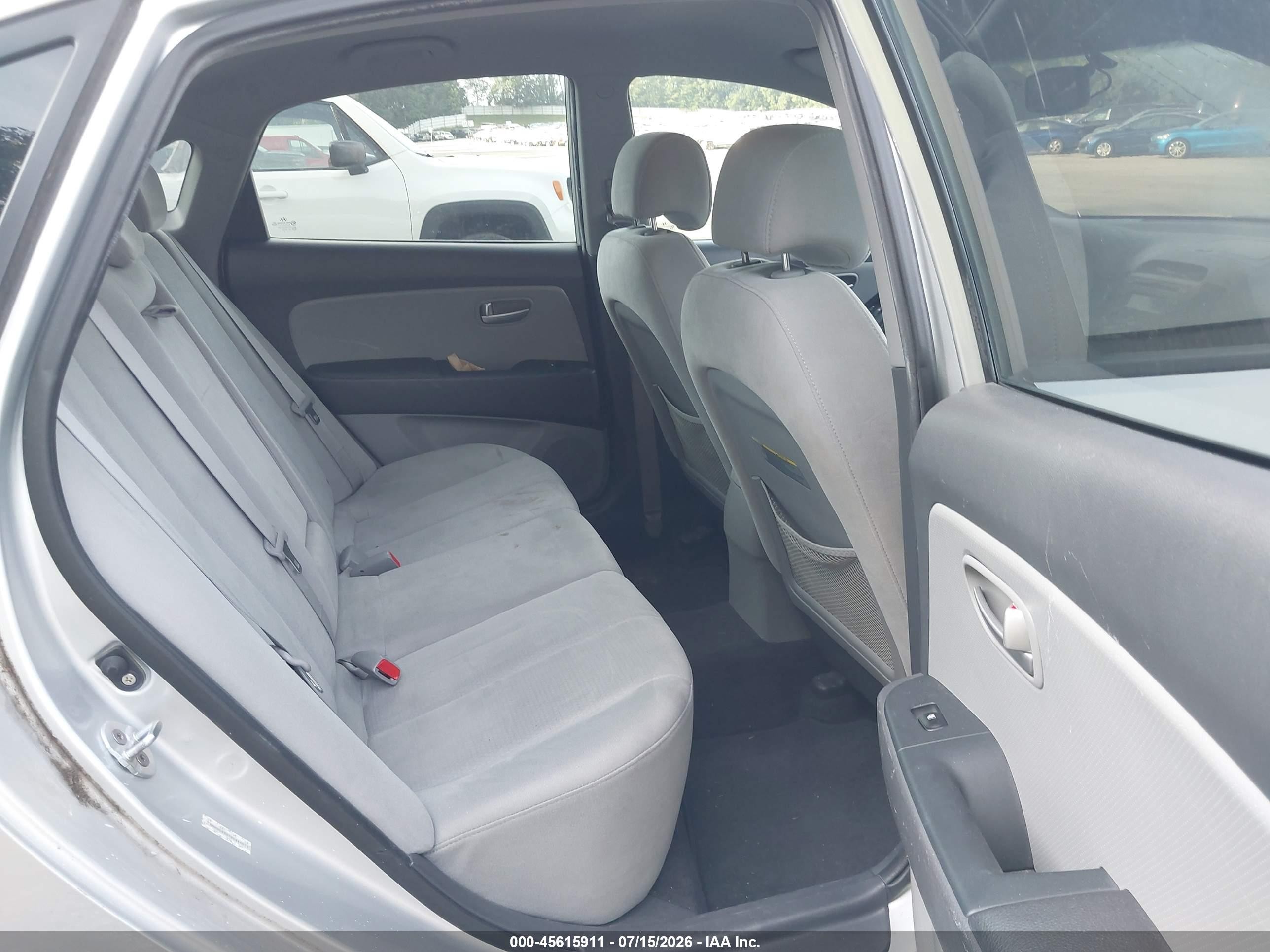 2008 Hyundai Elantra Gls/se Silver vin: KMHDU46D78U444077