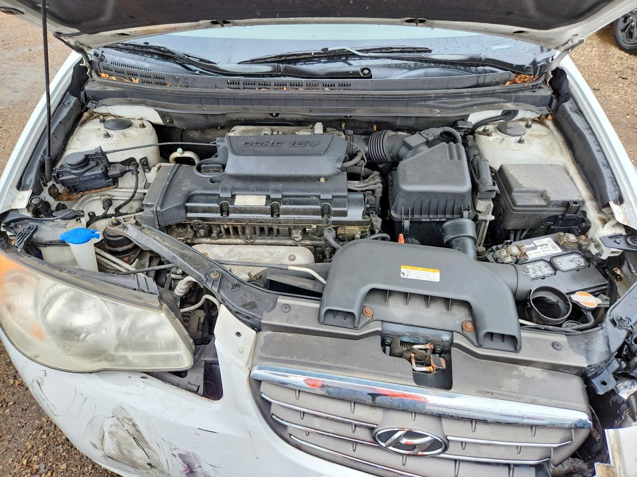 2008 Hyundai Elantra Gls White vin: KMHDU46D78U509526