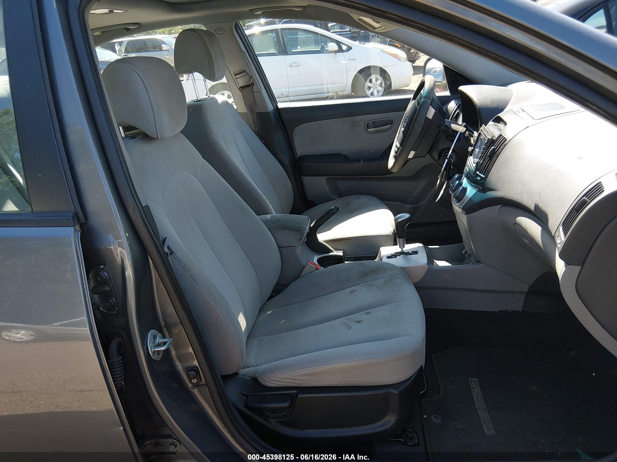2009 Hyundai Elantra Se Gray vin: KMHDU46D79U613354