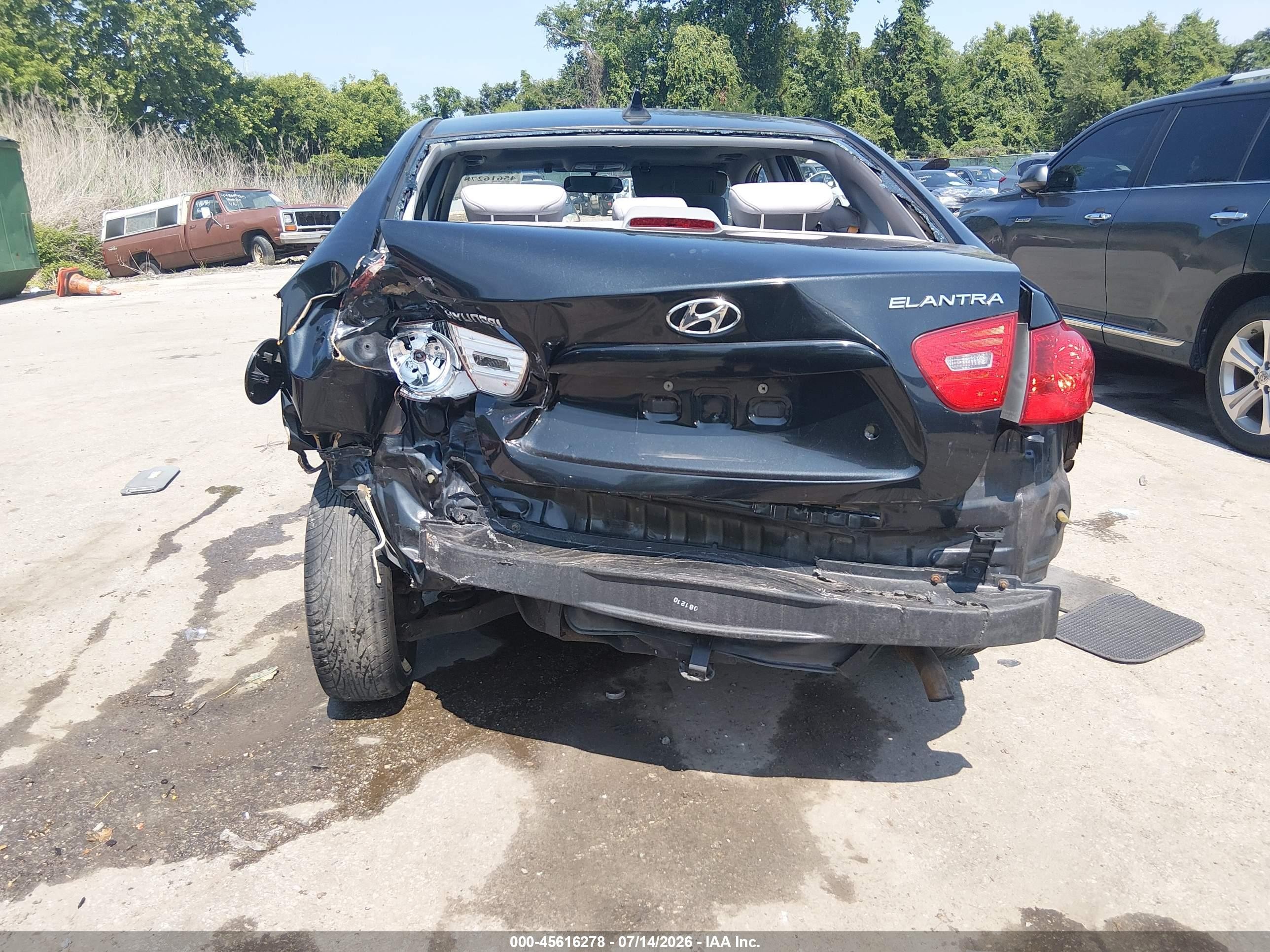 2009 Hyundai Elantra Gls Black vin: KMHDU46D79U658858