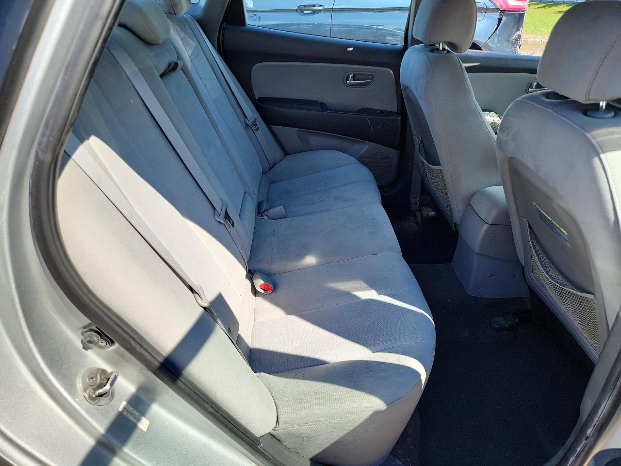 2009 Hyundai Elantra Gls Silver vin: KMHDU46D79U716127