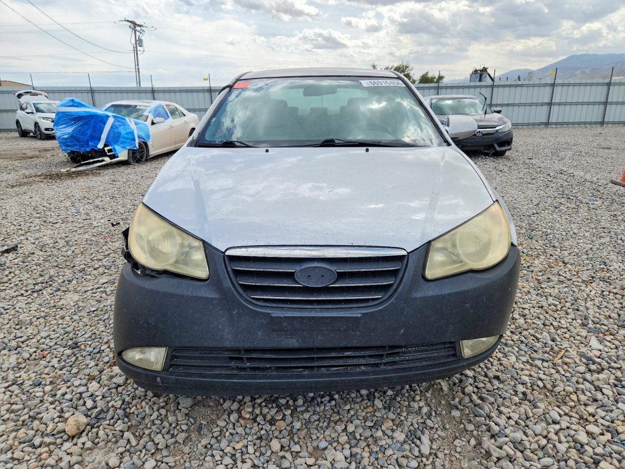 2009 Hyundai Elantra Gls Silver vin: KMHDU46D79U821105