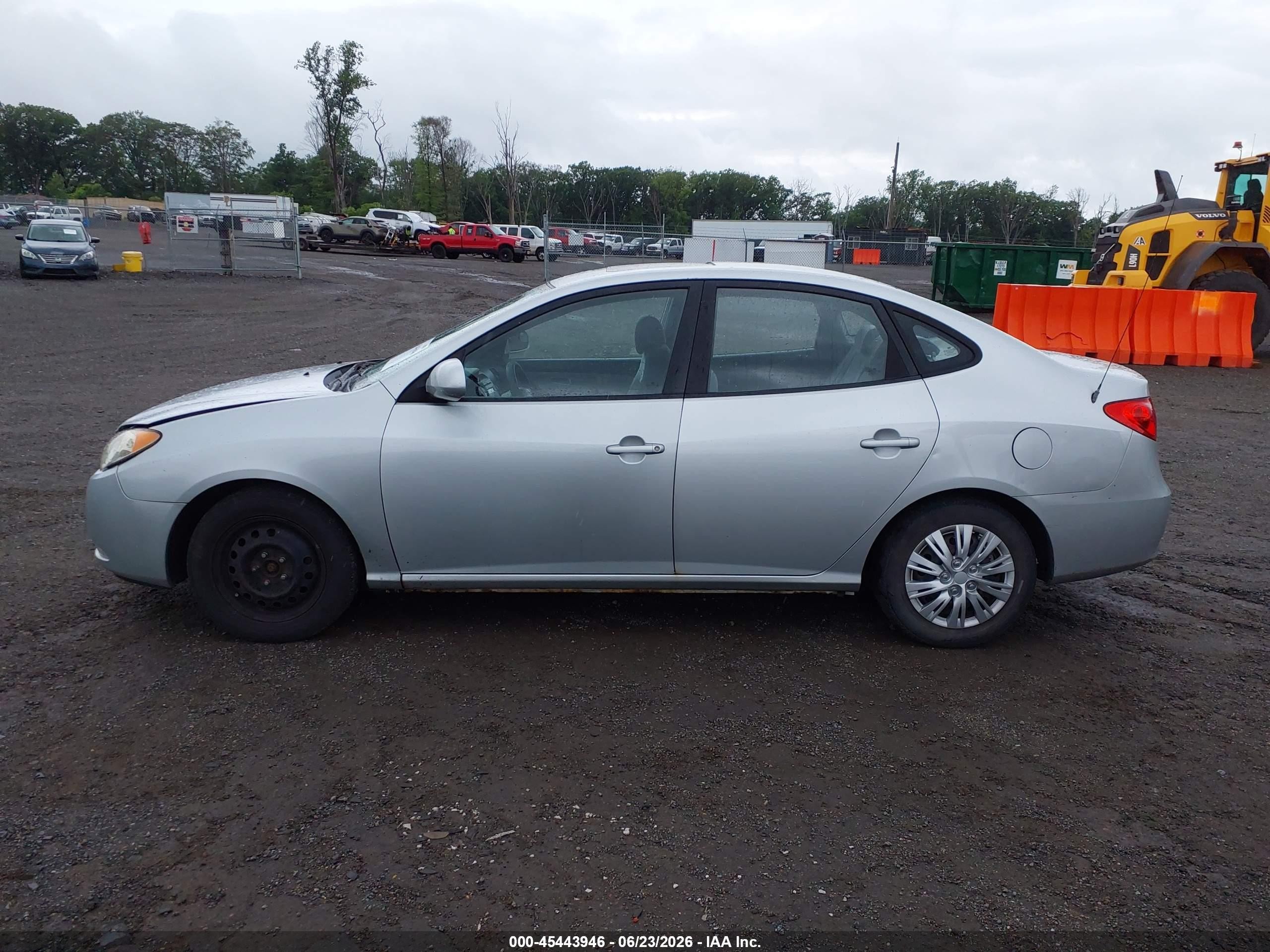 2007 Hyundai Elantra Gls/ltd/se Silver vin: KMHDU46D87U020485