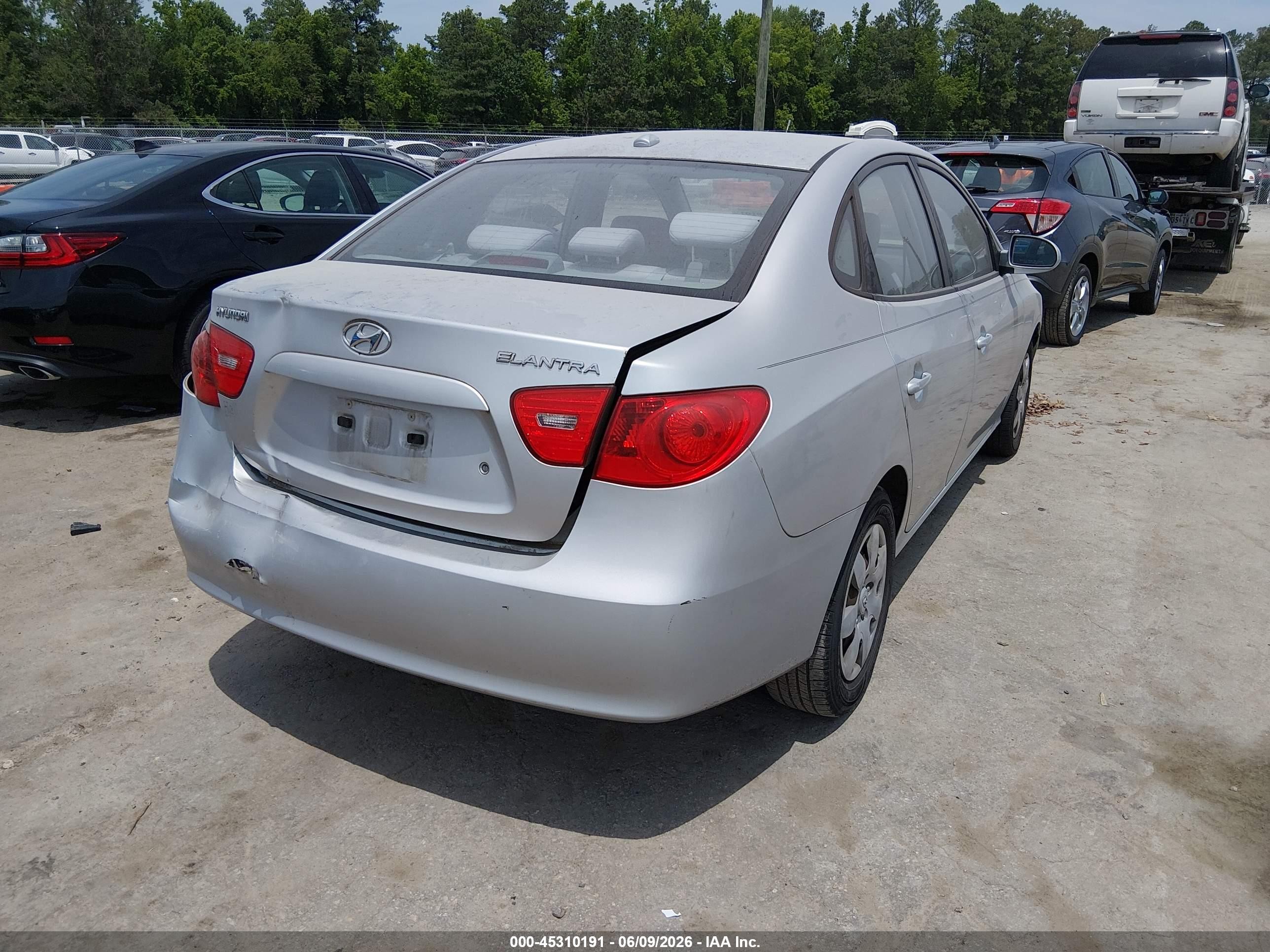 2007 Hyundai Elantra Gls/limited/ltd/se Silver vin: KMHDU46D87U172458
