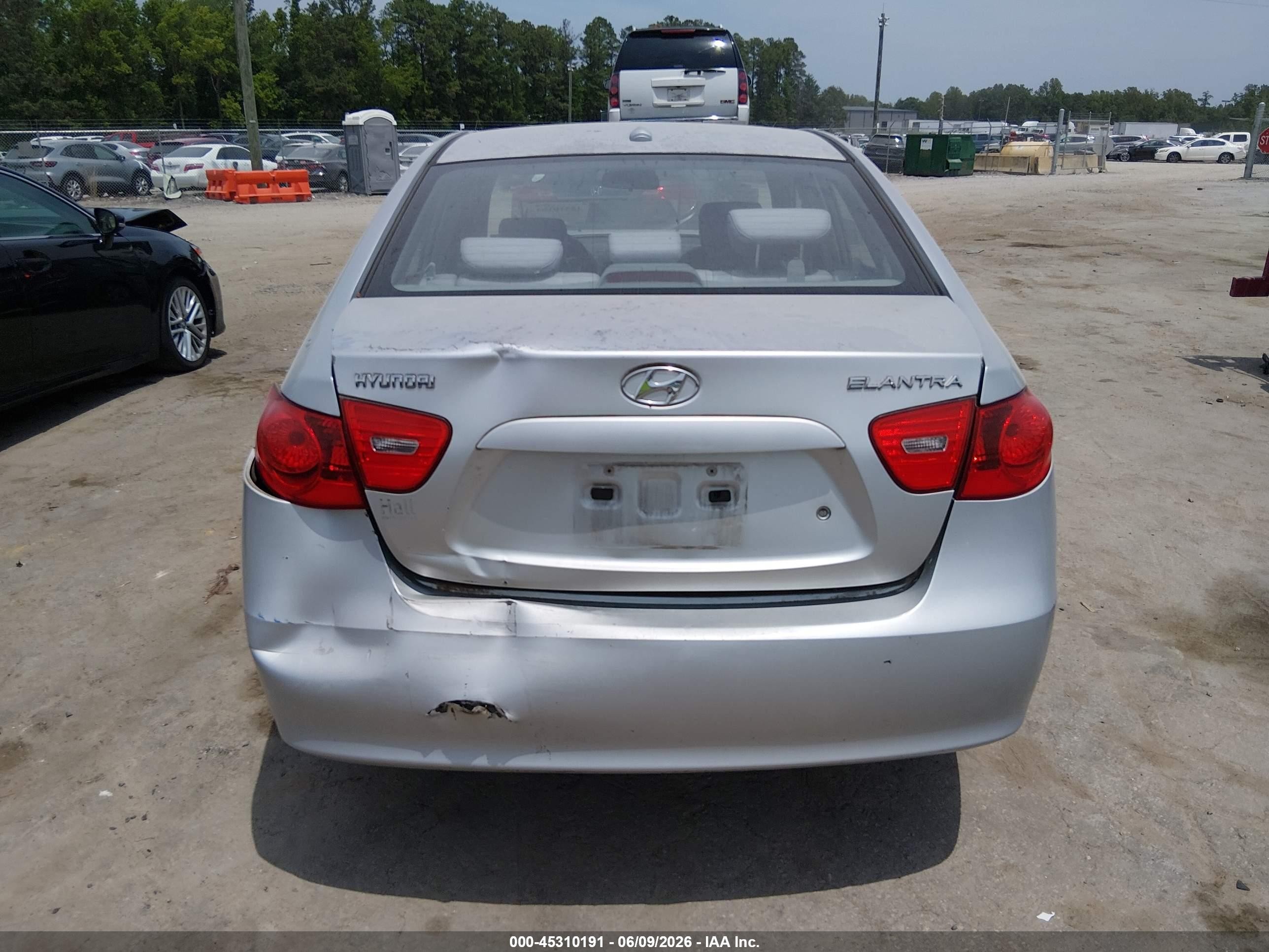 2007 Hyundai Elantra Gls/limited/ltd/se Silver vin: KMHDU46D87U172458