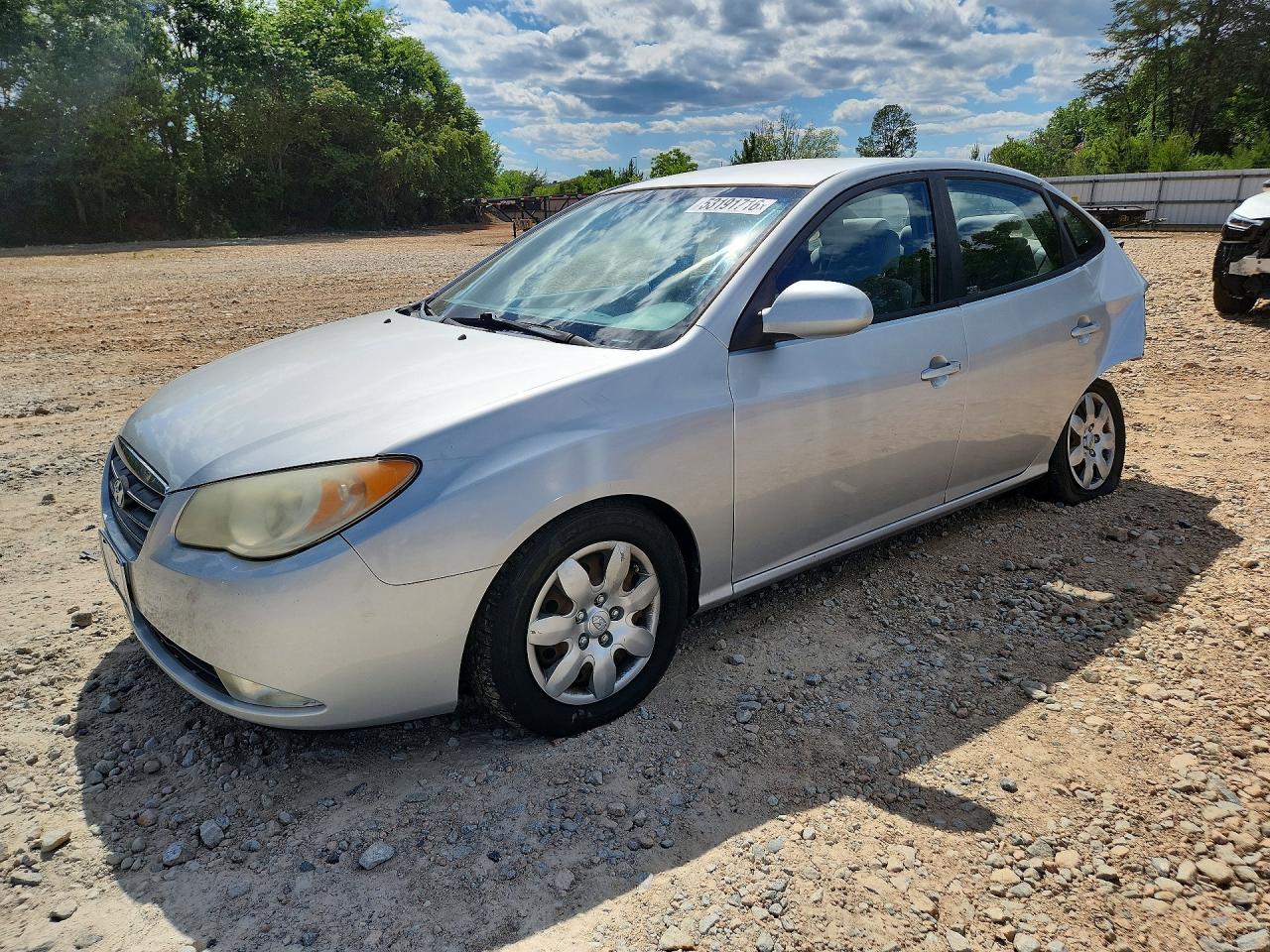 2007 Hyundai Elantra Silver vin: KMHDU46D87U220184
