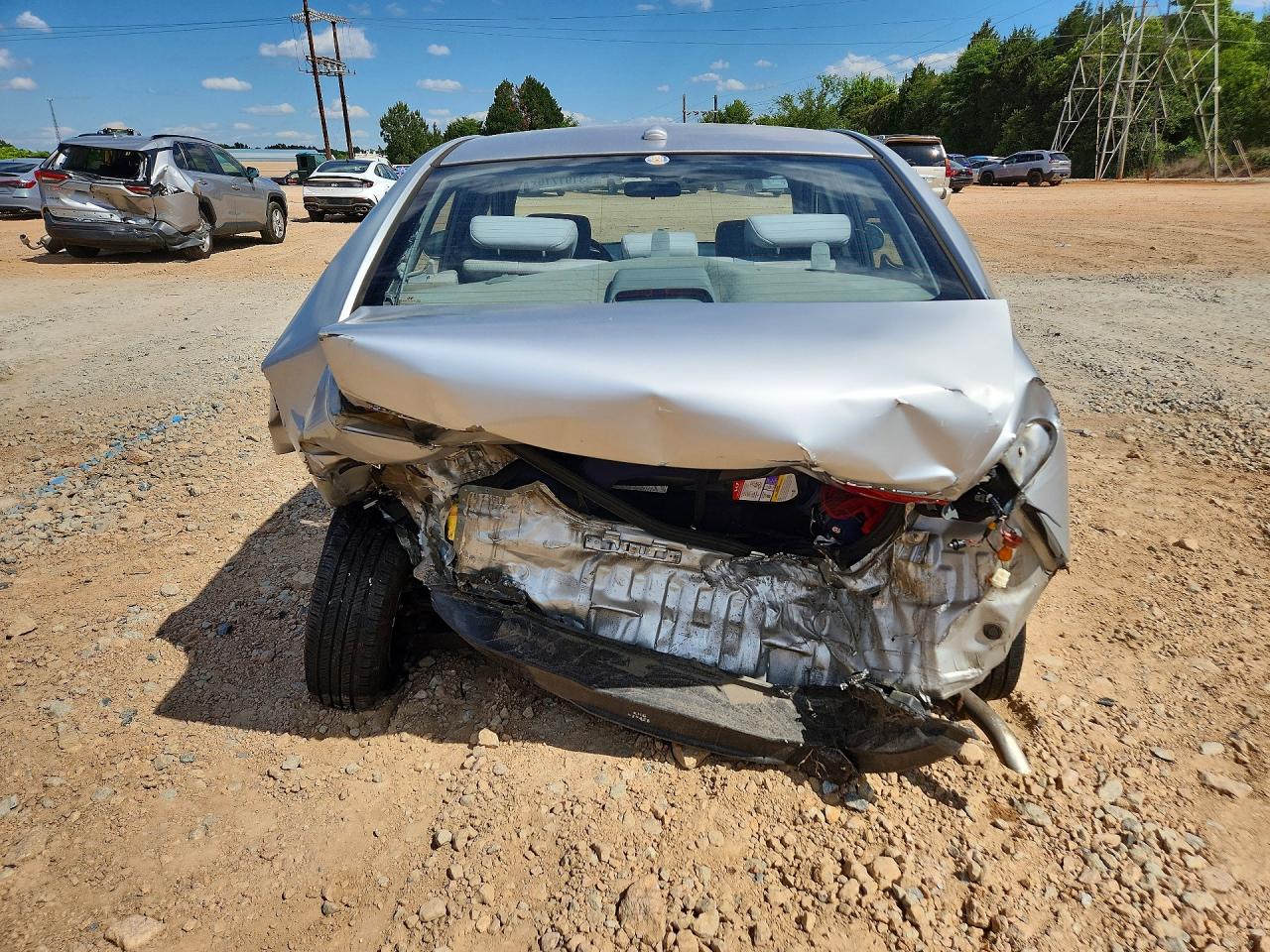 2007 Hyundai Elantra Silver vin: KMHDU46D87U220184